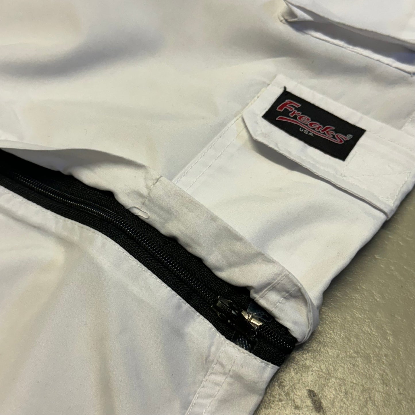 00‘s Freaks U.S.A. Shorts 3/4 W28 - Lennys Vintage