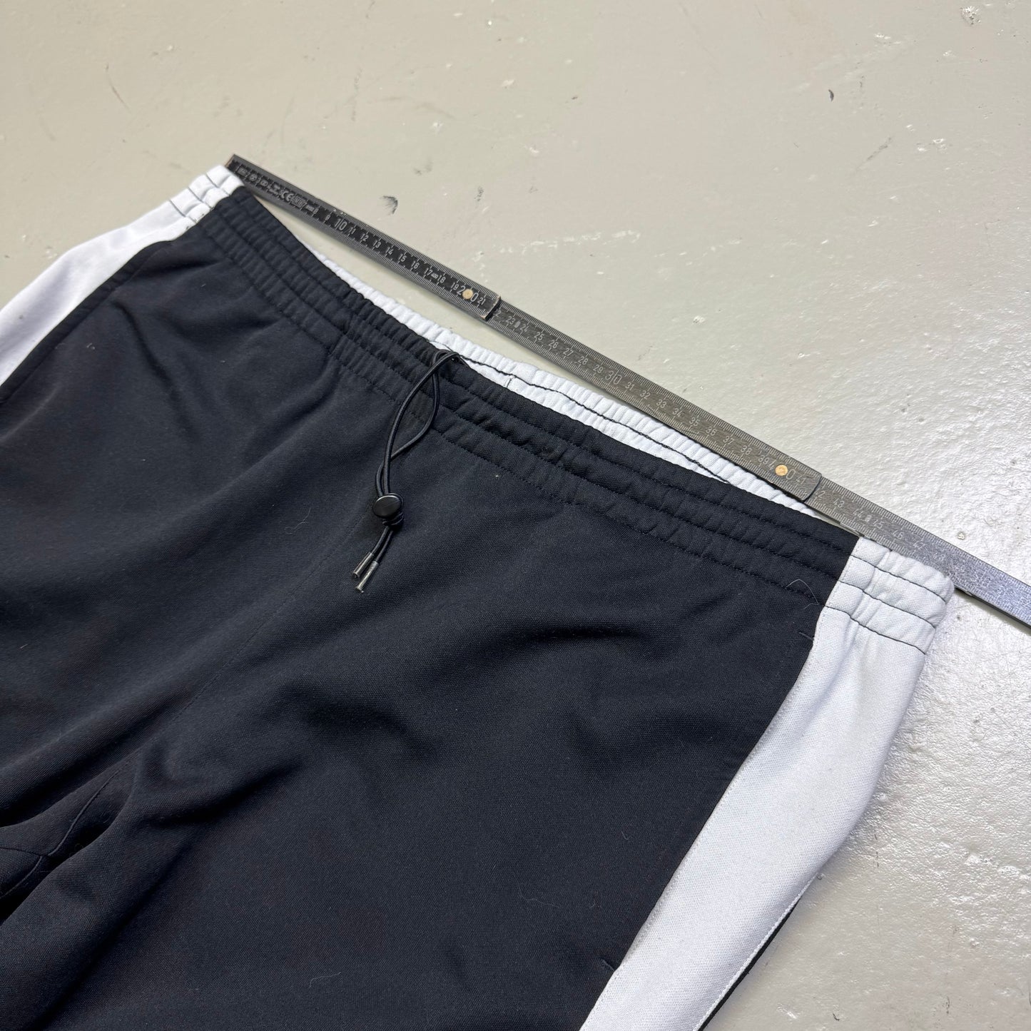 1990’s Nike Baggy Trackpants *very rare (XL)