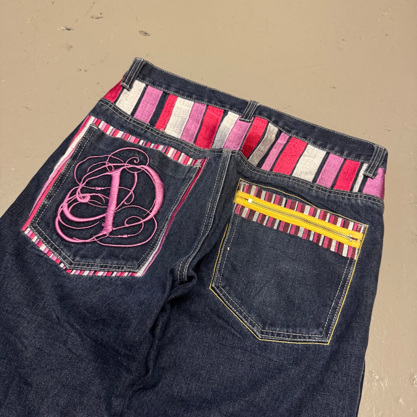 2000‘s Double Diamond Japanese Archive Baggy Jeans *very rare 32x30