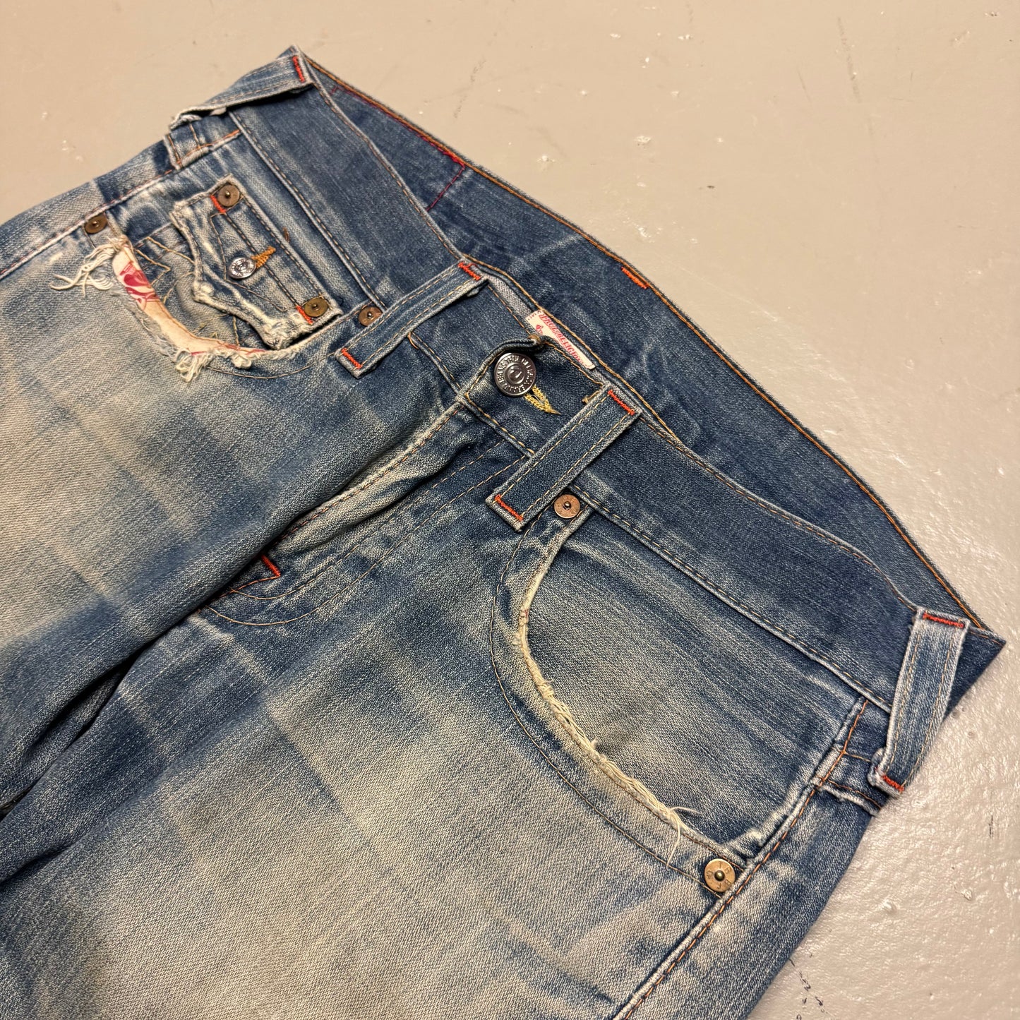 2000‘s True Religion Ricky Distressed Jeans *selten 34x32