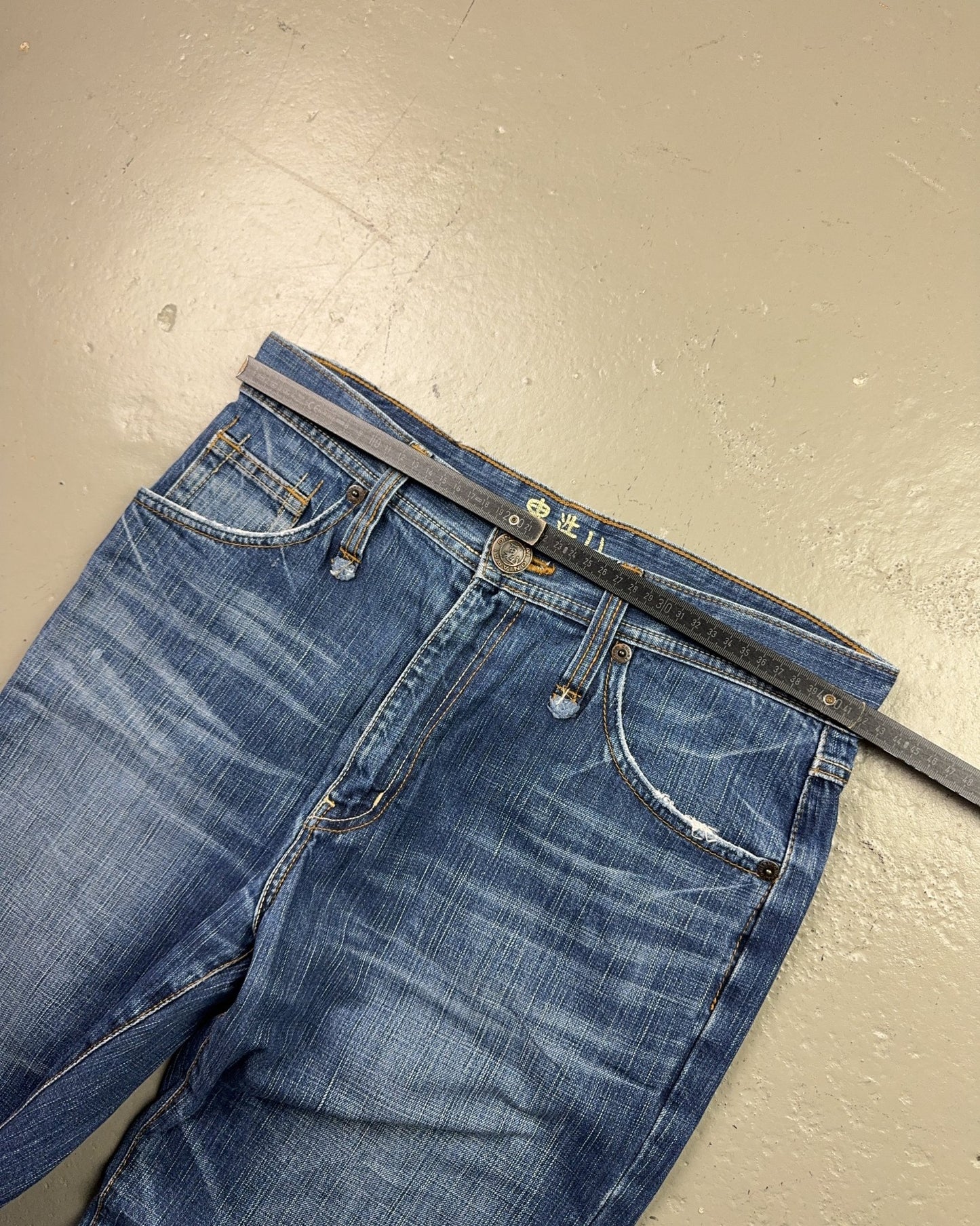 2000's Oniarai Japanese Straight/Baggy Jeans *rare 32x32 (M)