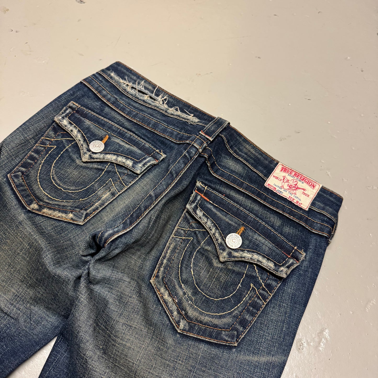 2000‘s True Religion Flared/Low Waist Jeans Women‘s 30x30
