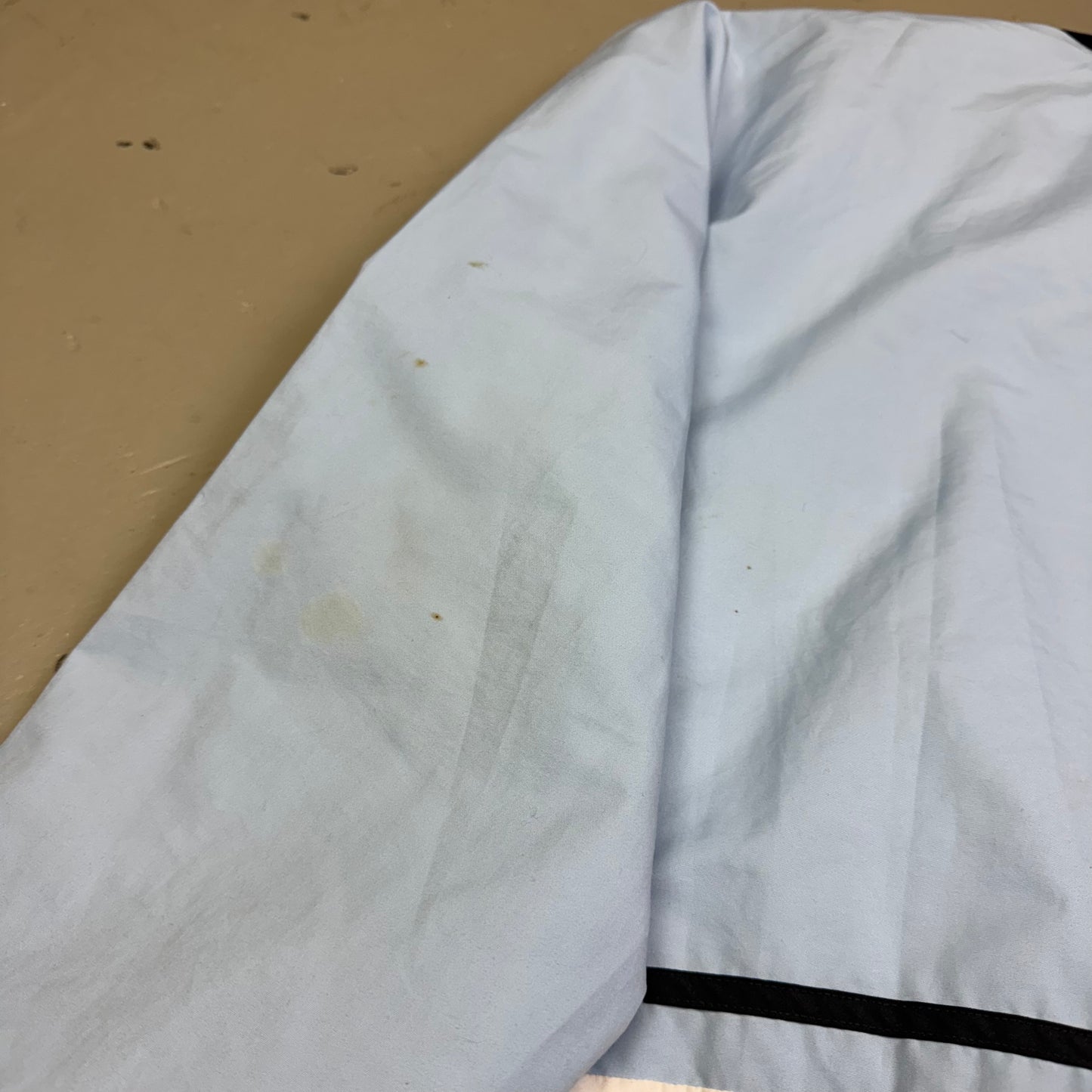 2000’s Nike Baby Blue Track Jacket *rare (XL)