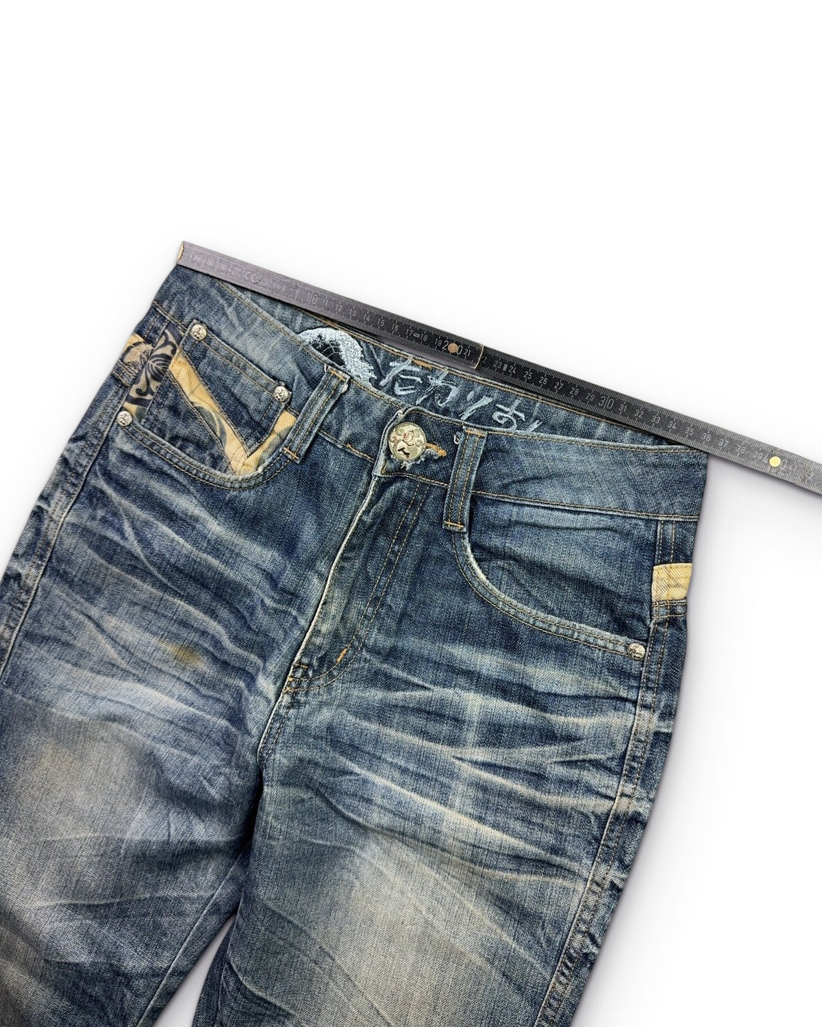 2000's Big Train Japanese Straight/Baggy Jeans *rare 26x30 (XS) - Lennys Vintage