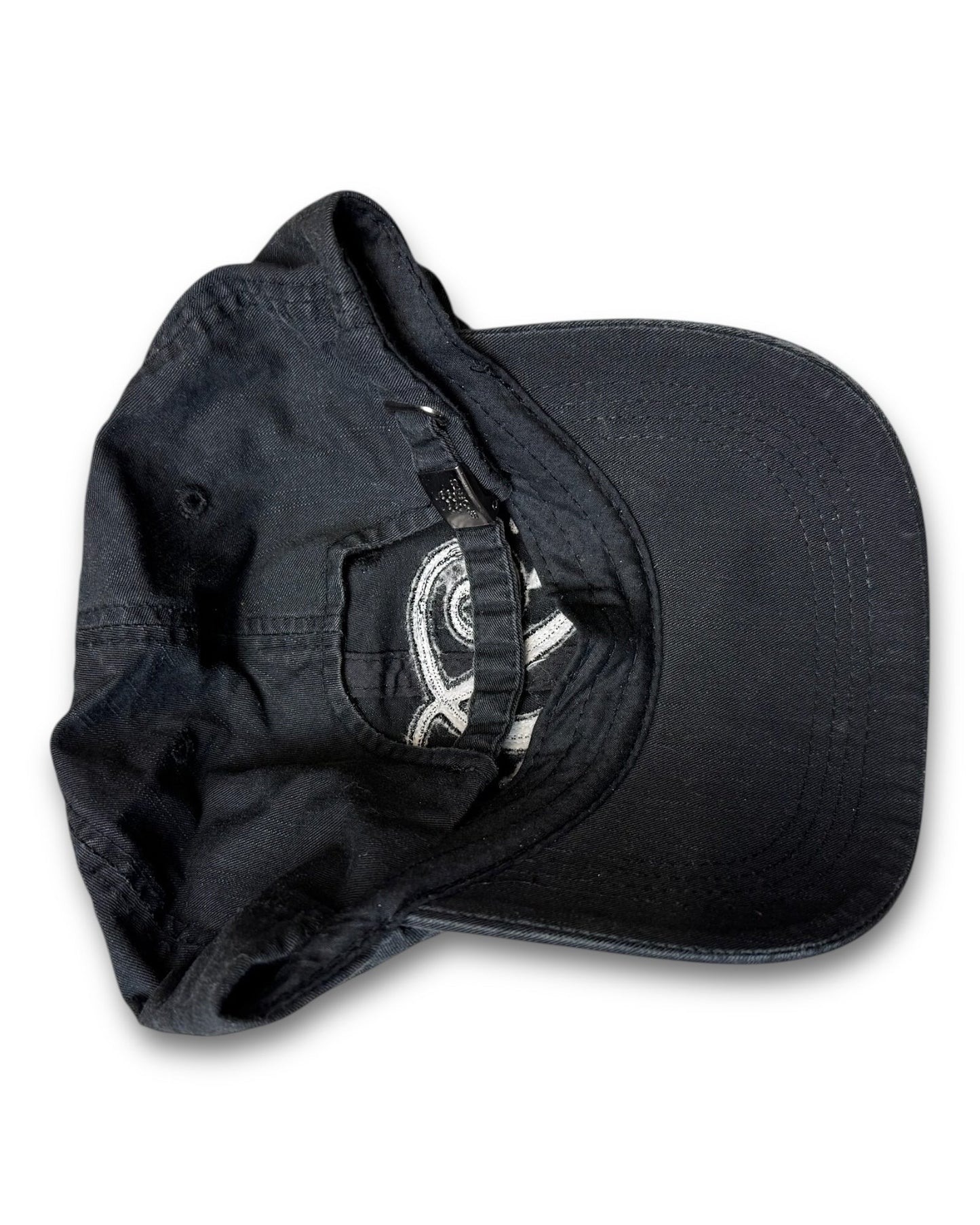 2000‘s Black/Silver Cap - Lennys Vintage