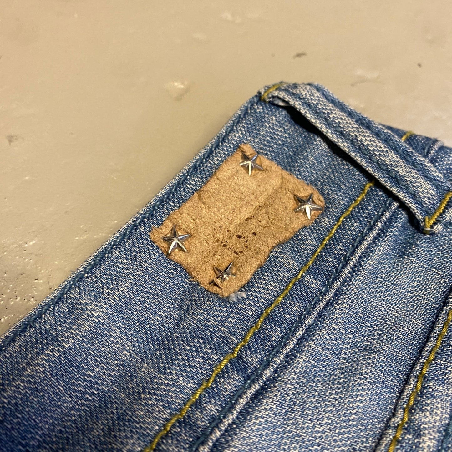 2000‘s BSK Bootcut Skinny Jeans Women’s 29x27 - Lennys Vintage