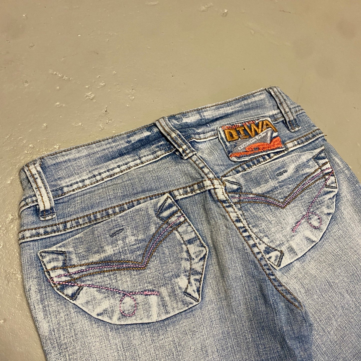 2000‘s Diwa 3/4 Jeans Women’s (W28) - Lennys Vintage