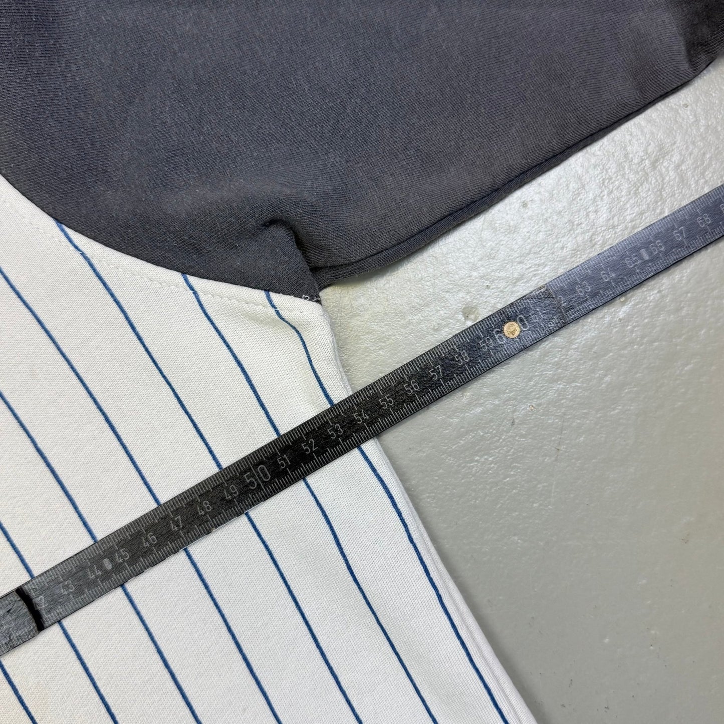 2000‘s NY Yankees Hoodie *rare (S) - Lennys Vintage