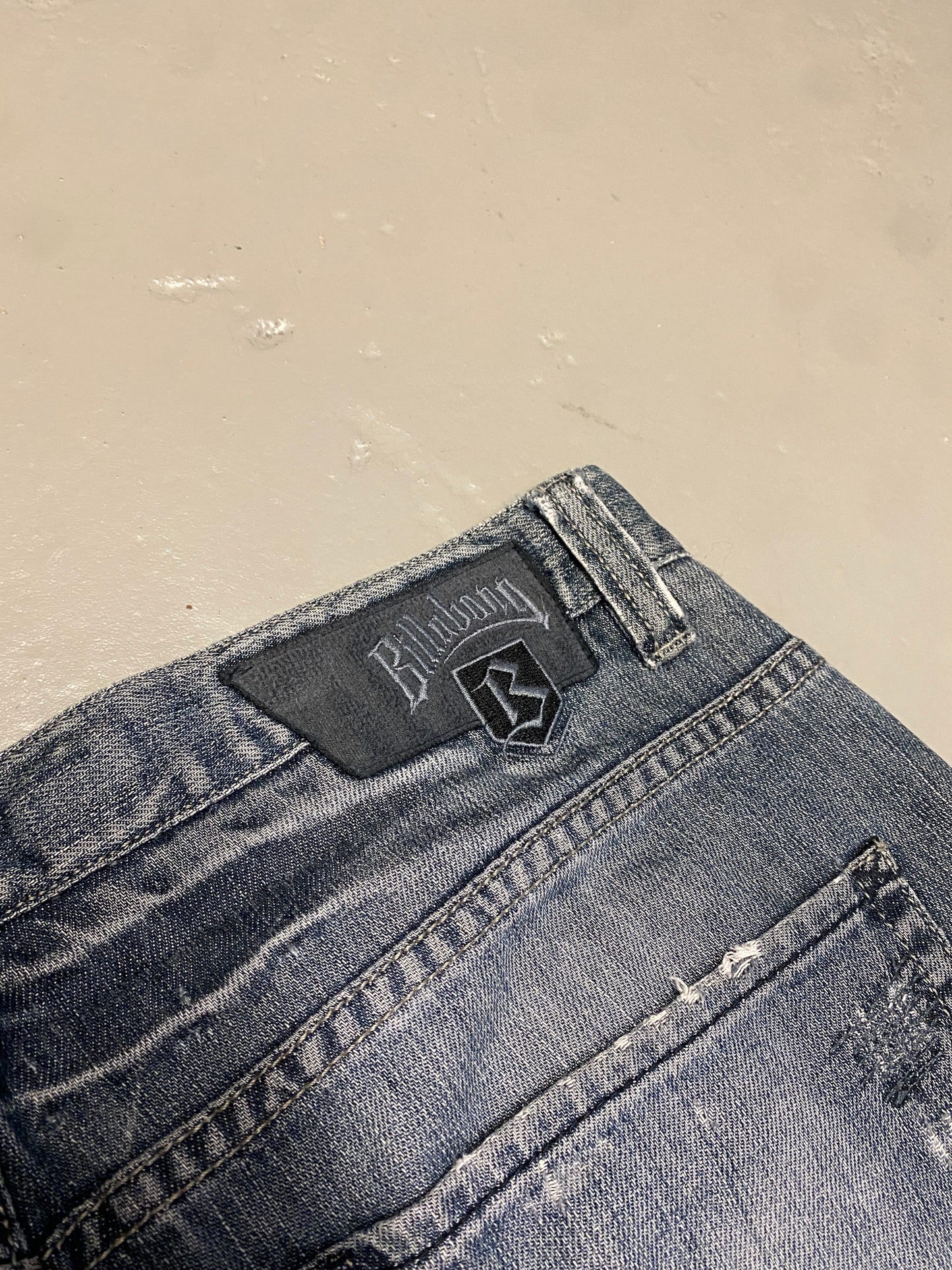 2000's Billabong Shorts/Jorts Women's (W34)