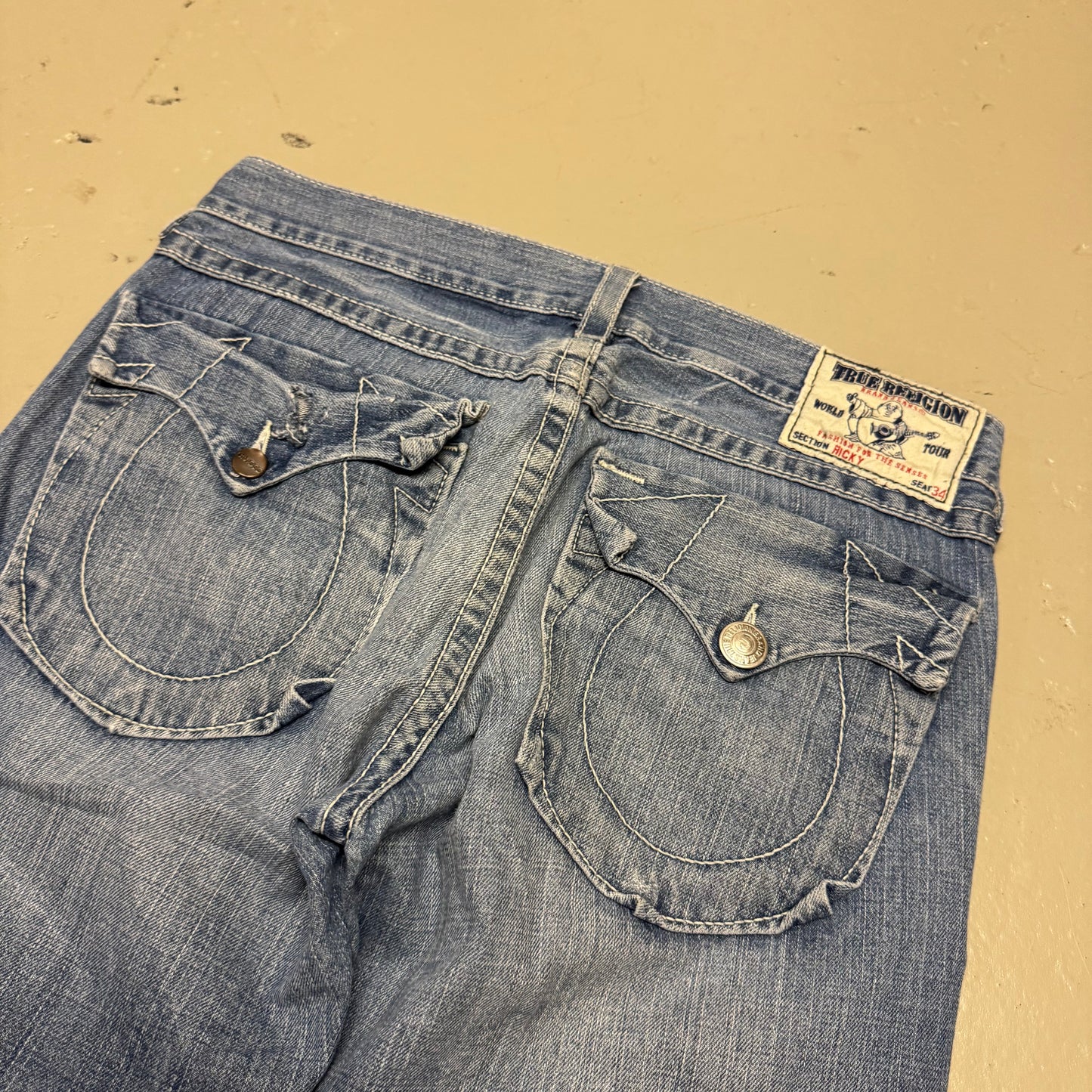 2000‘s True Religion Baggy Jeans 36x28