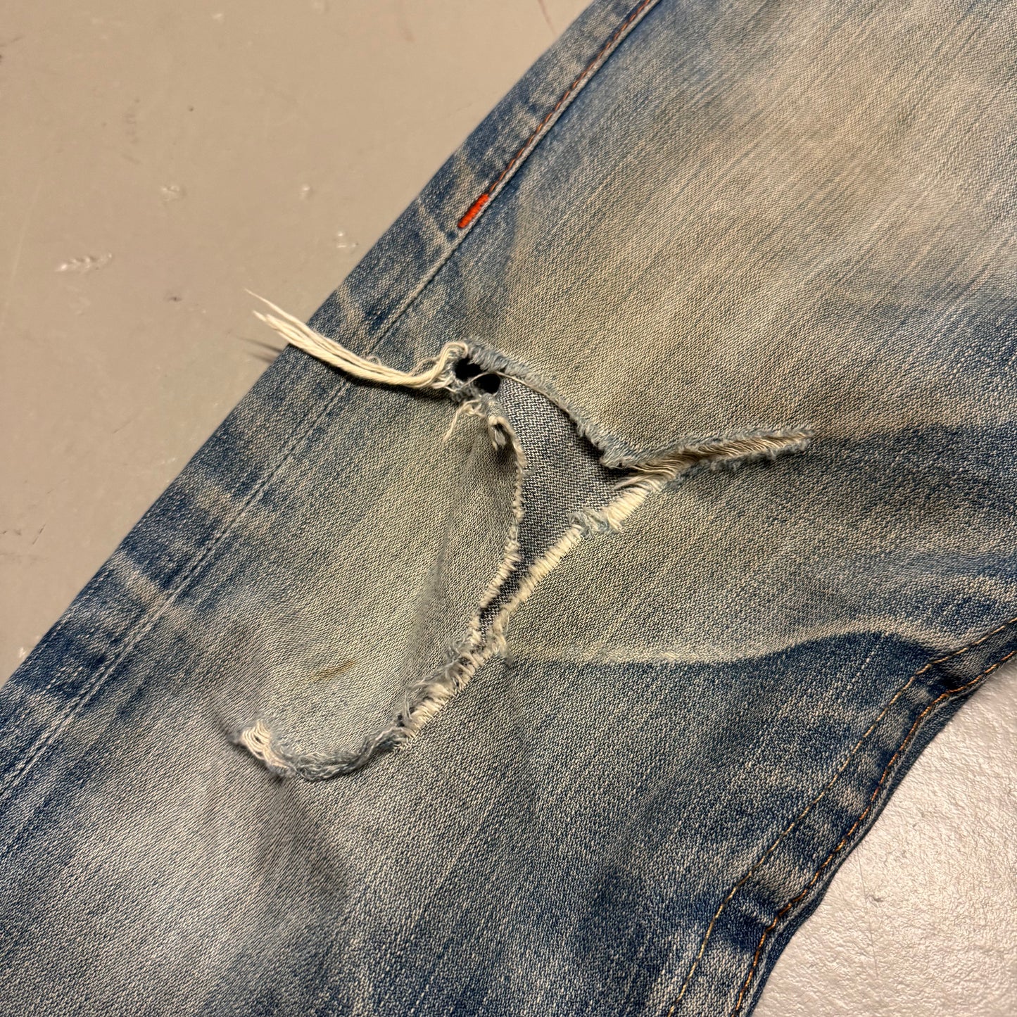 2000‘s True Religion Ricky Distressed Jeans *selten 34x32