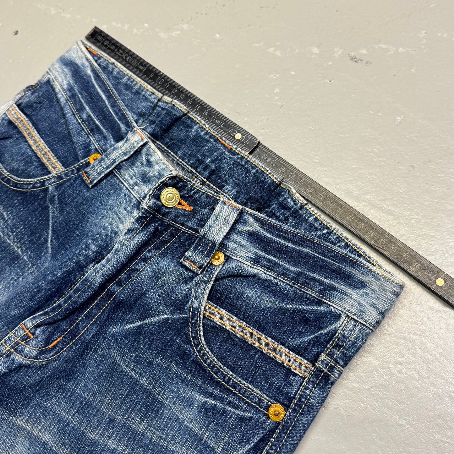 2000’s Big Group Japanese Straight Jeans *rare 29x28