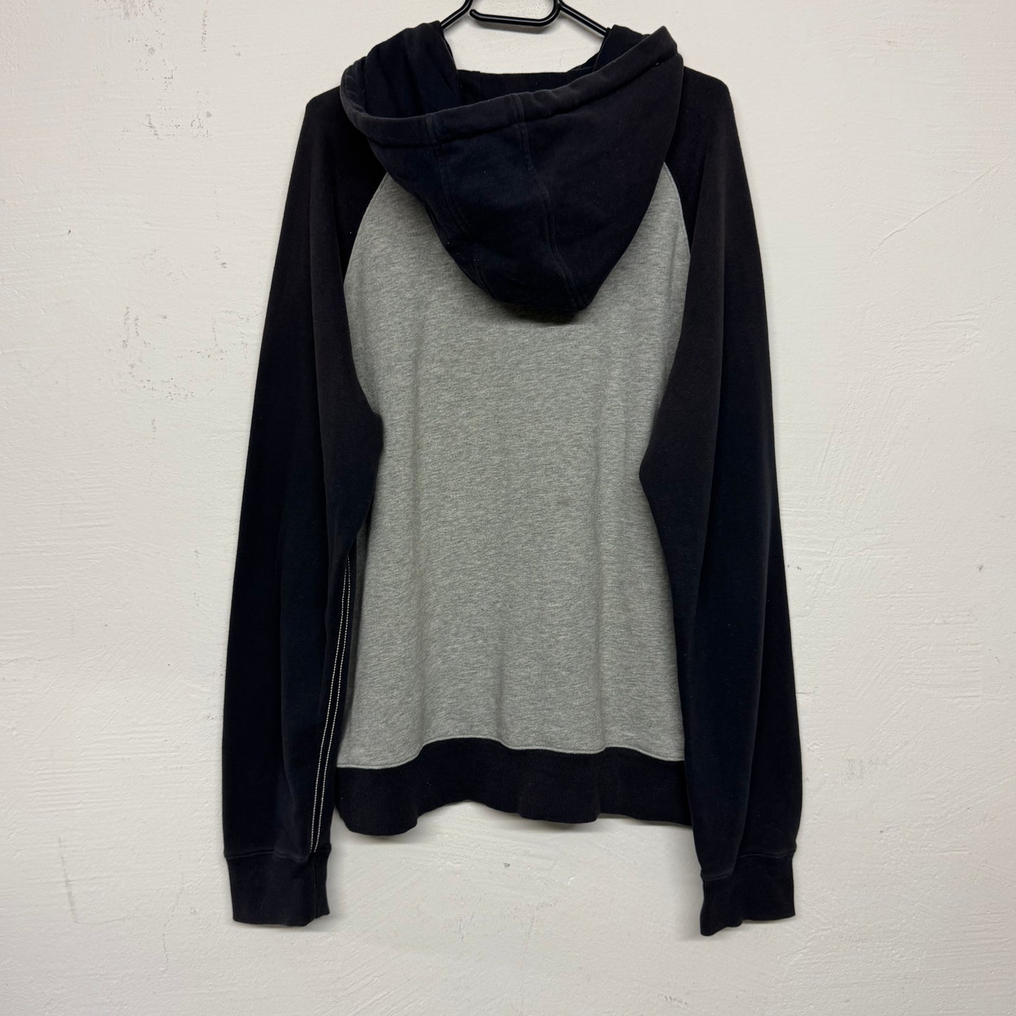 2000‘s Armani Hoodie (XL)