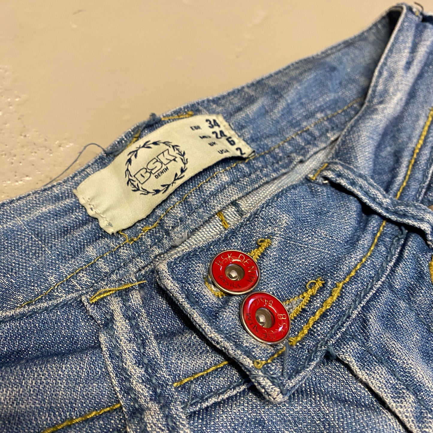 2000‘s BSK Bootcut Skinny Jeans Women’s 29x27