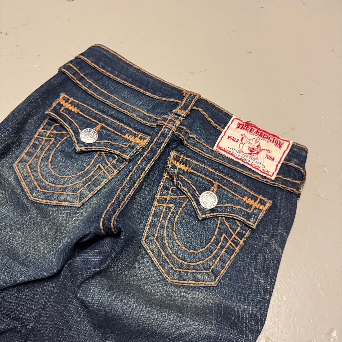 2000‘s True Religion Low Waist Jeans Women‘s (Size 27)