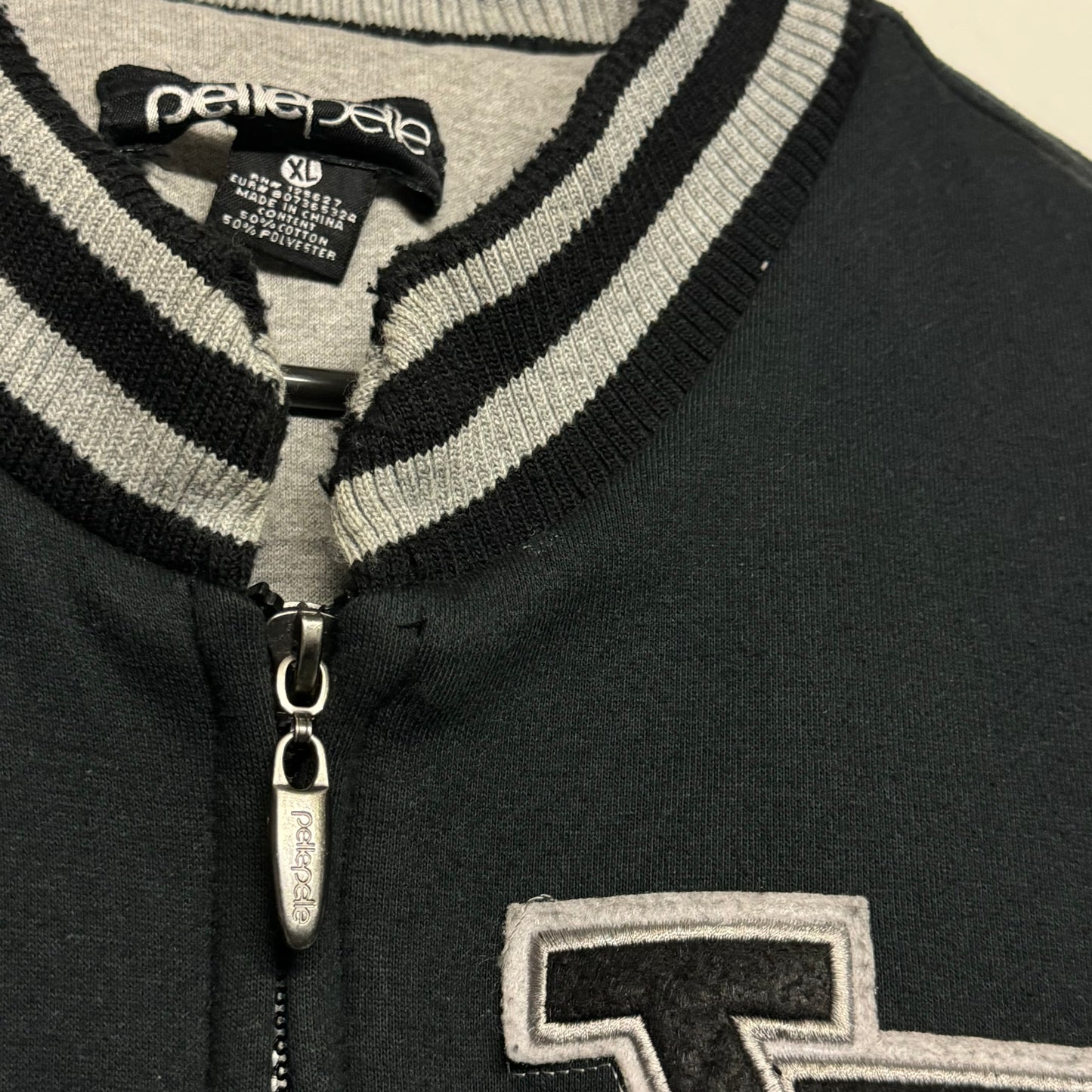 00's Pelle Pelle Varsity Jacket *very rare (XL)