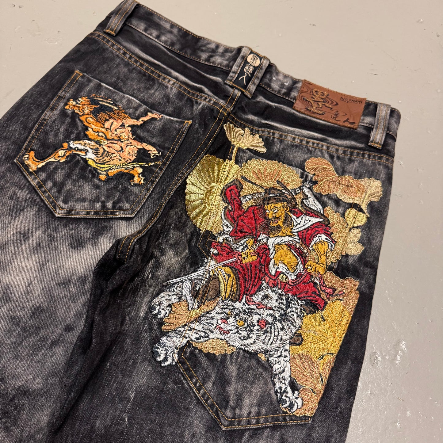 2000‘s Osaka Big Train Japanese Baggy/straight Jeans *very rare 30x29