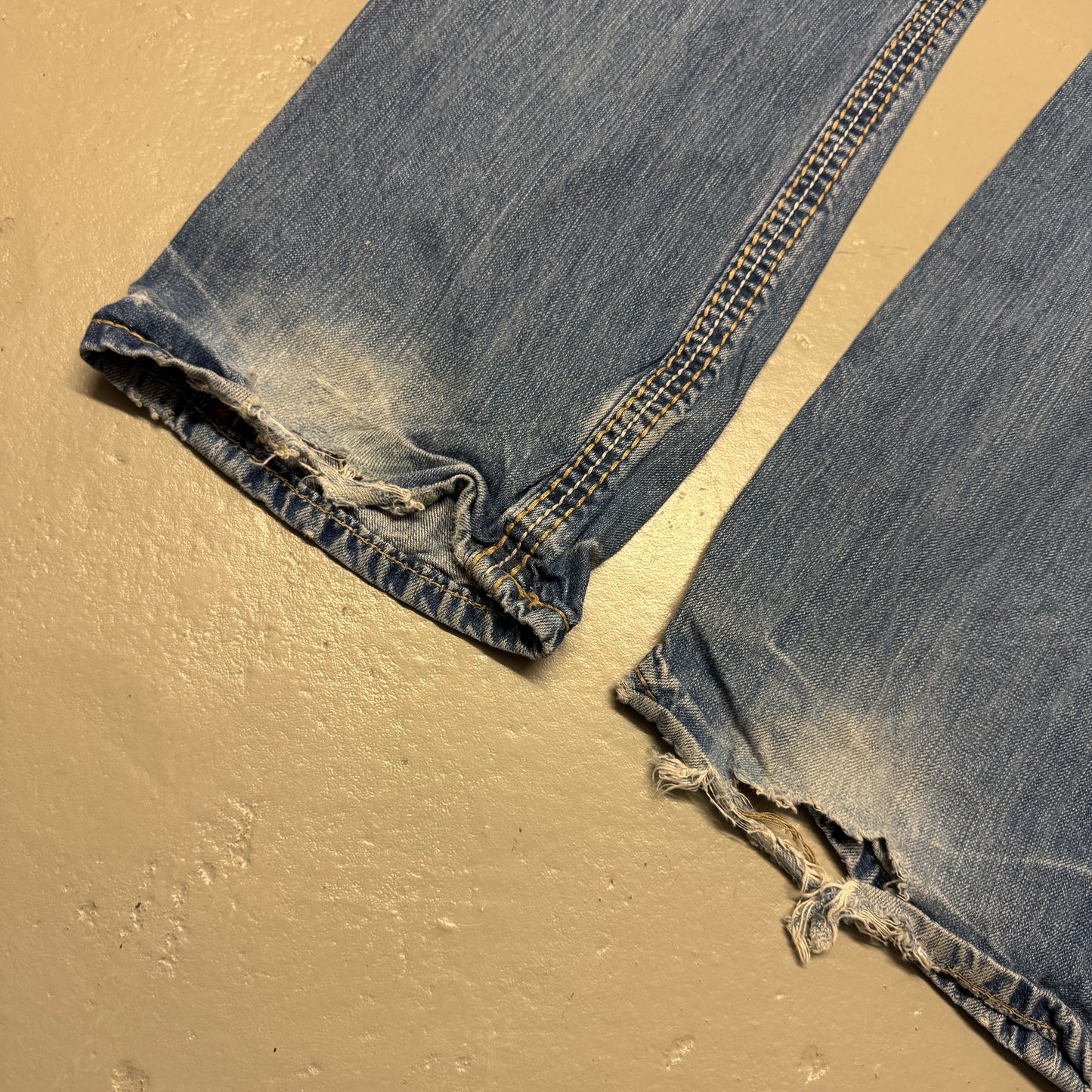 2000‘s Rock Revival Distressed Baggy Jeans *selten 36x32