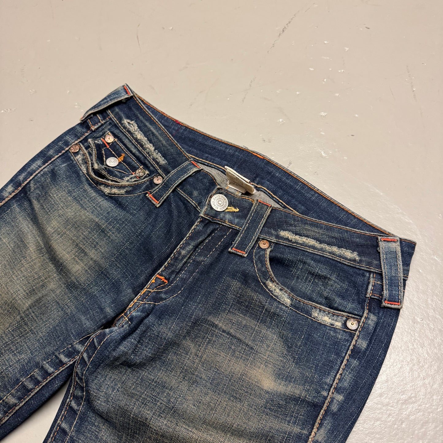 2000‘s True Religion Flared/Low Waist Jeans Women‘s 30x30