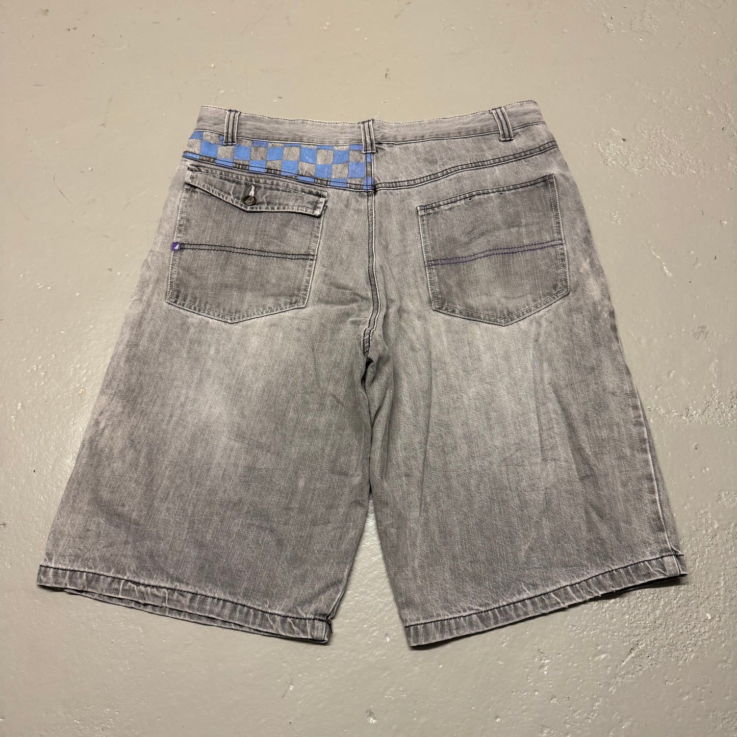 2000‘s Bad Boy Hip Hop Shorts/Jorts *rare (W36)
