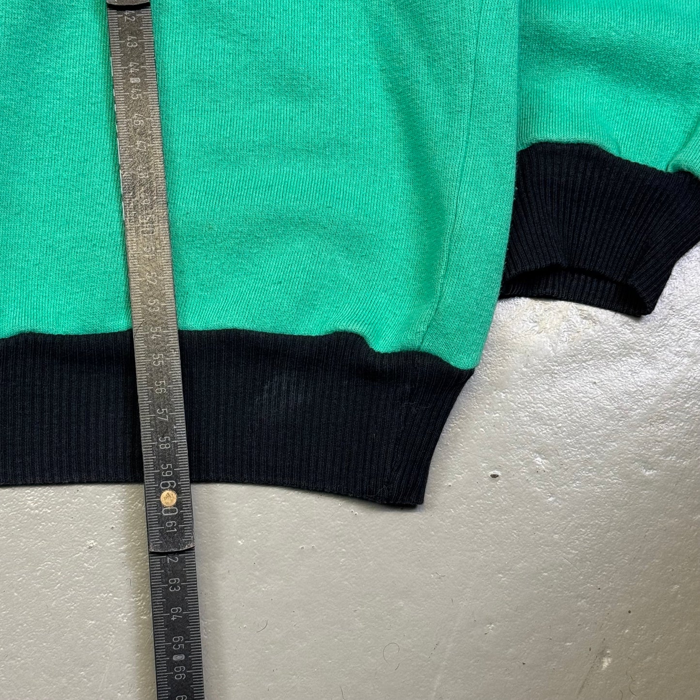 1980’s Elesse Sweater made in Italy *very rare (S)