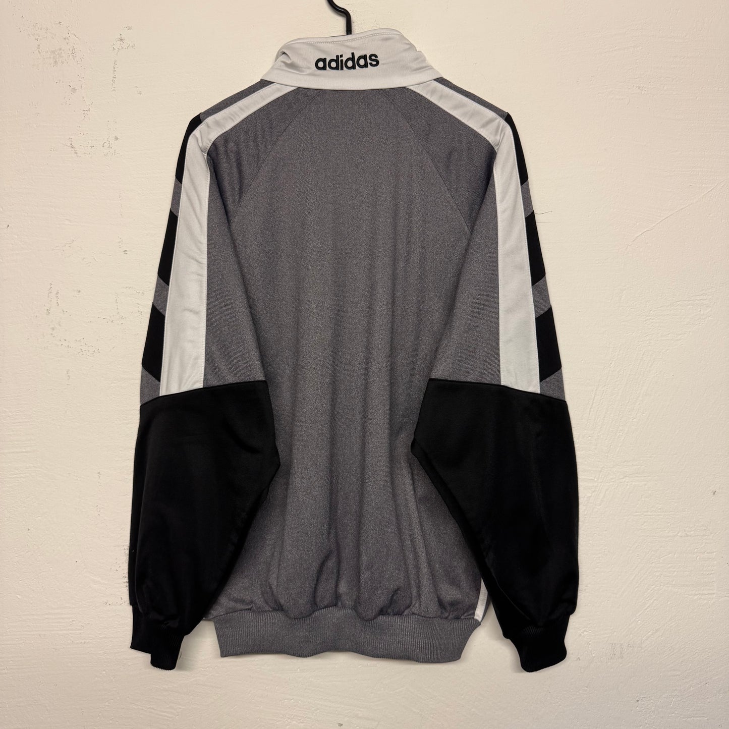 1990‘s Adidas Track Jacket *very rare (M)