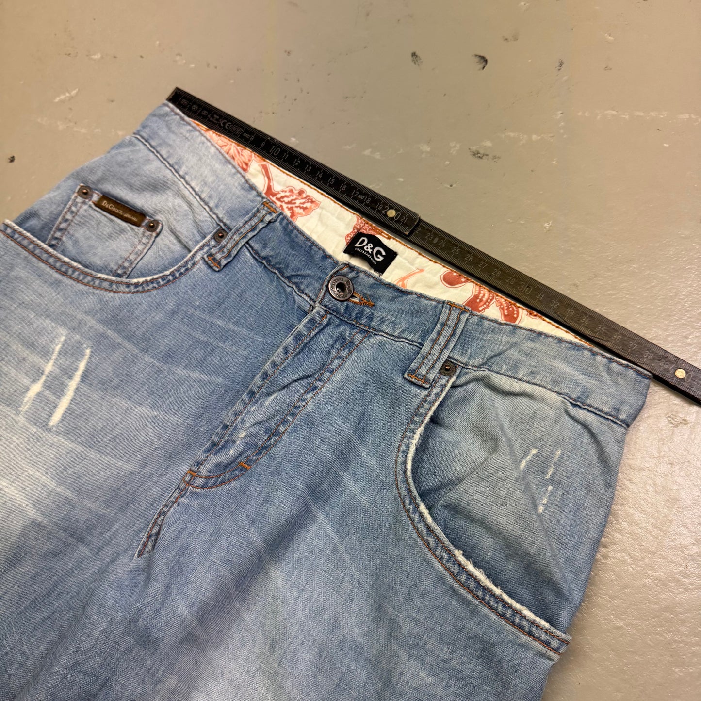 2000’s Dolce & Gabbana Baggy Jeans *very rare 30x30