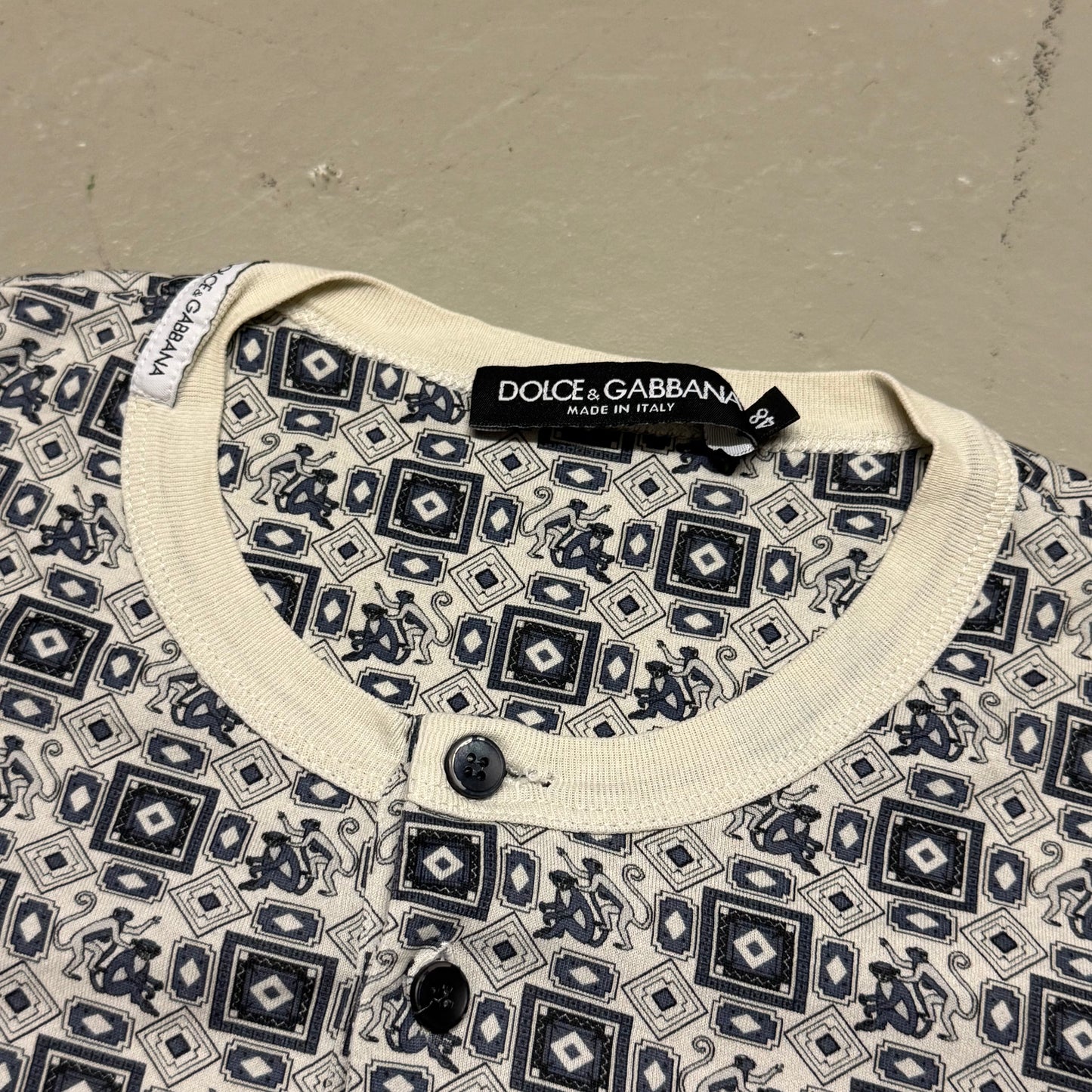 2000‘s Dolce & Gabbana Monkey Tie Print Shirt *very rare (S)