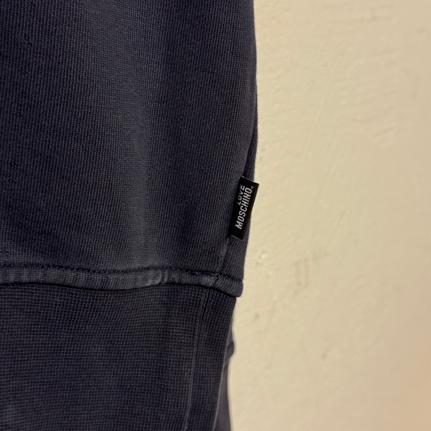 Moschino Sweater (M)