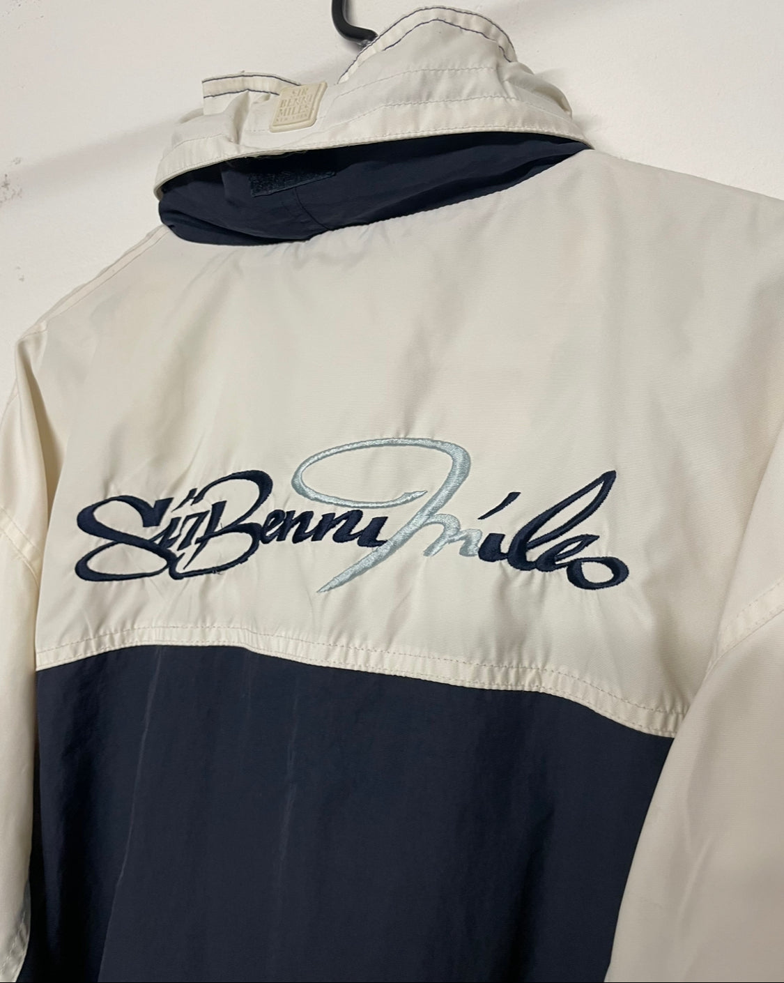 Sir Benni Miles Jacke (M)