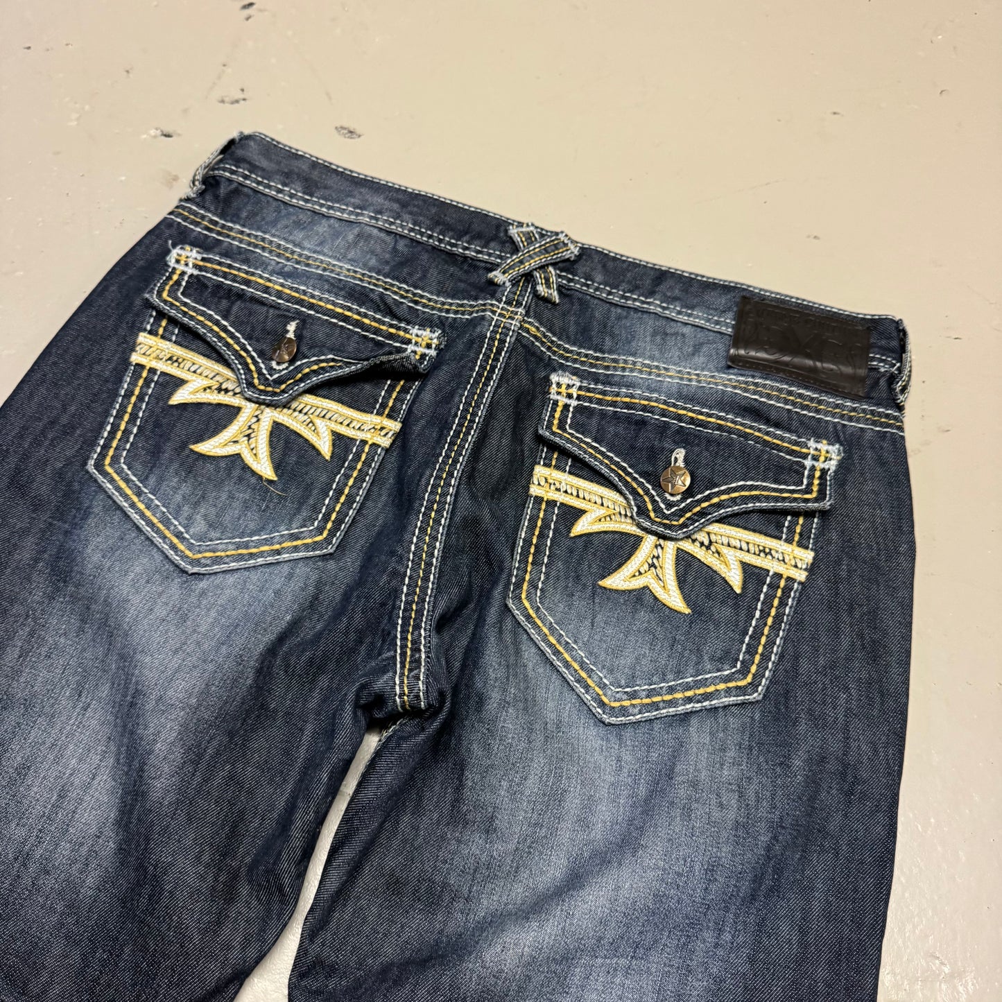 2000‘s Xtreme Couture Baggy Jeans *very rare 34x33
