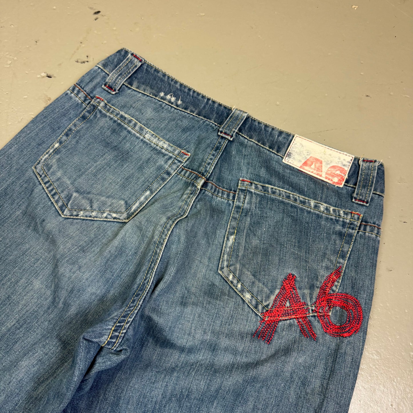 2000’s A6 Hip Hop Baggy Jeans *rare 34x32