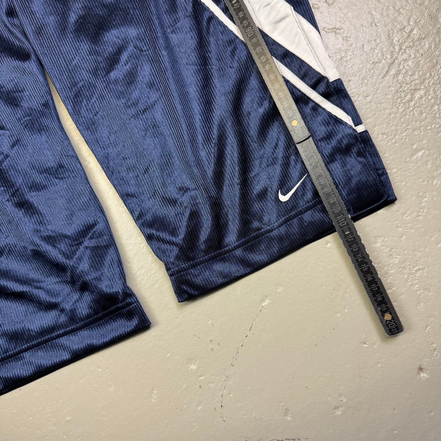 2000’s Nike Basketball Baggy Trackpants *very rare (L)