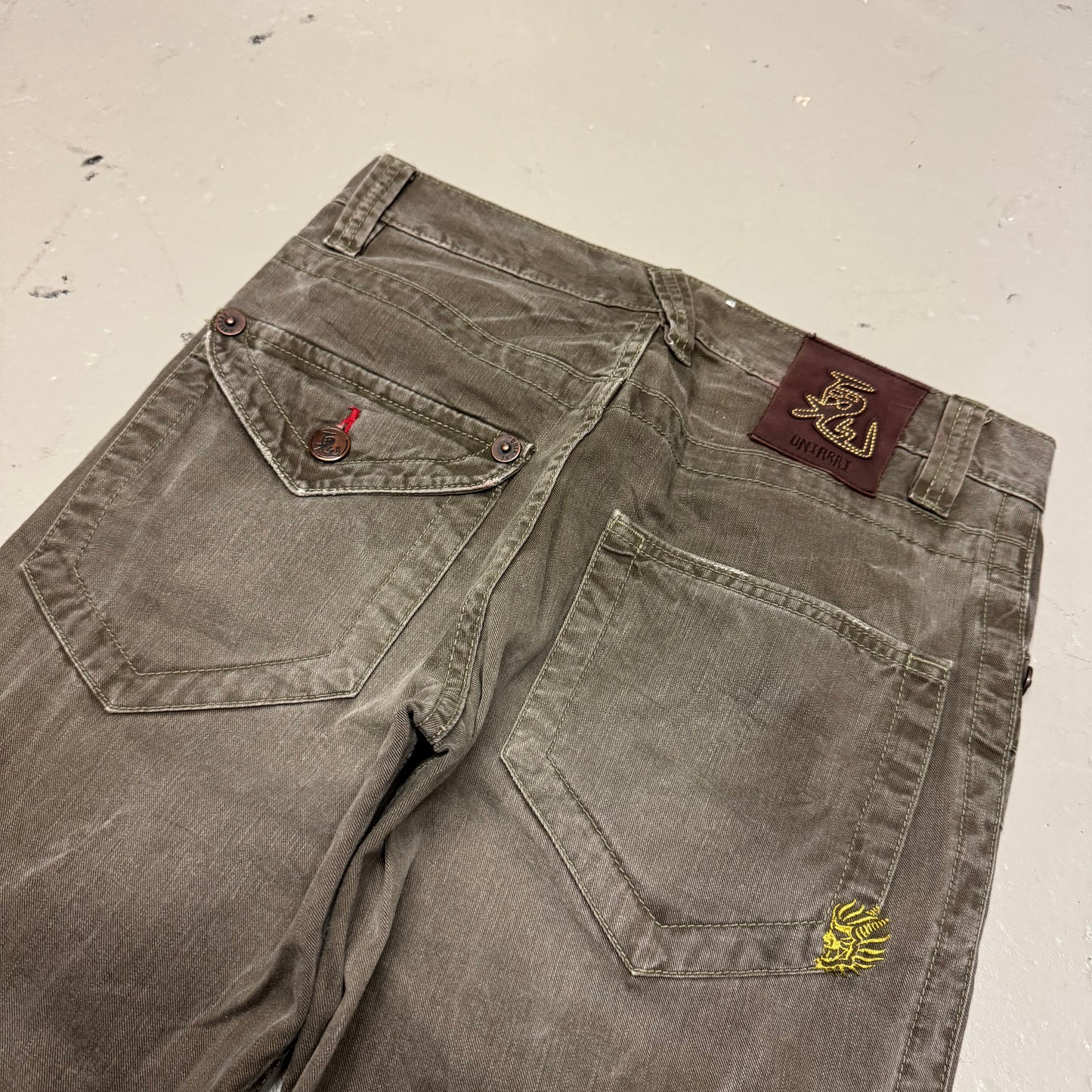 2000‘s Oniarai Japanese Baggy/Straight Jeans *rare 30x32