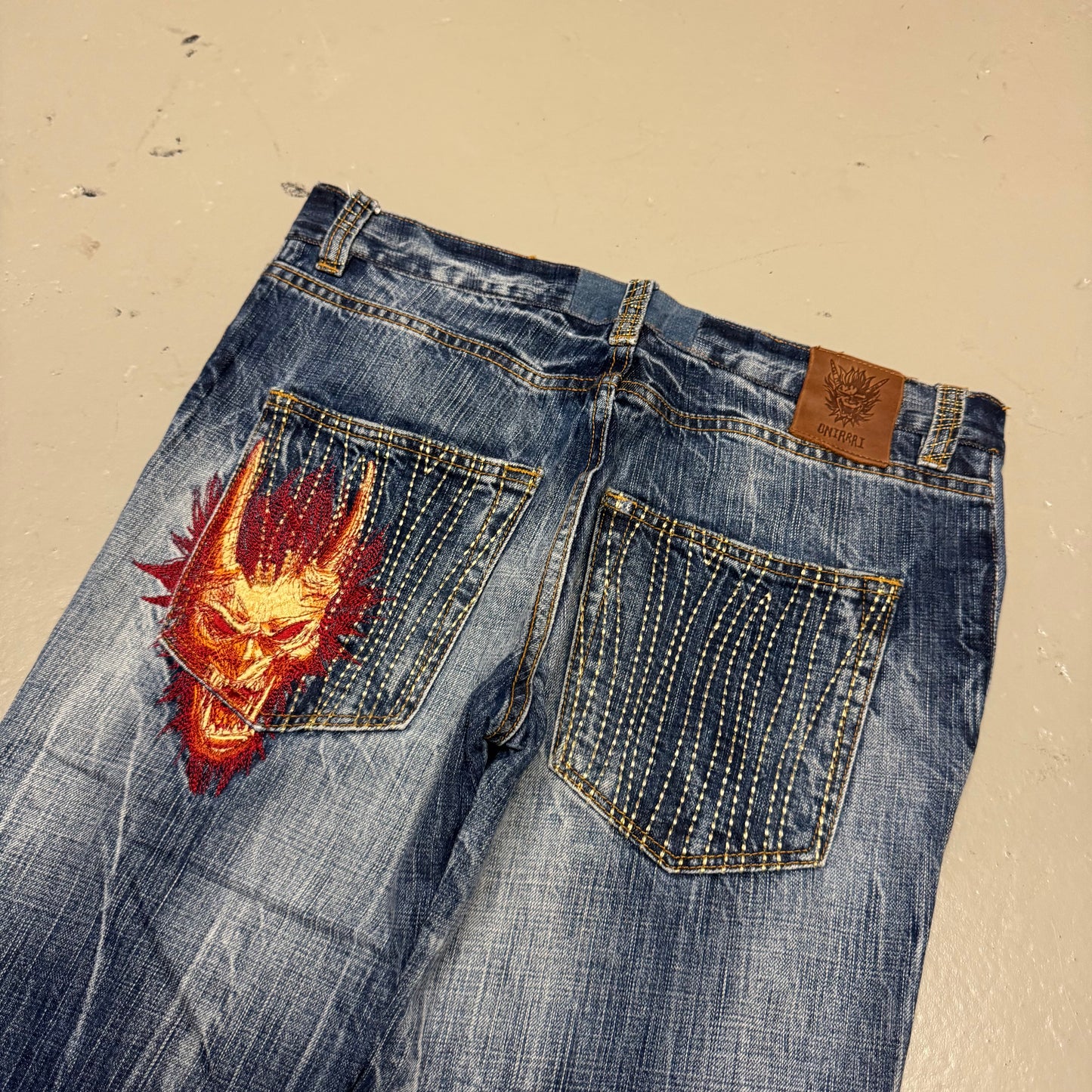 2000‘s Oniarai Japanese Straight/Slim Jeans *very rare 32x30