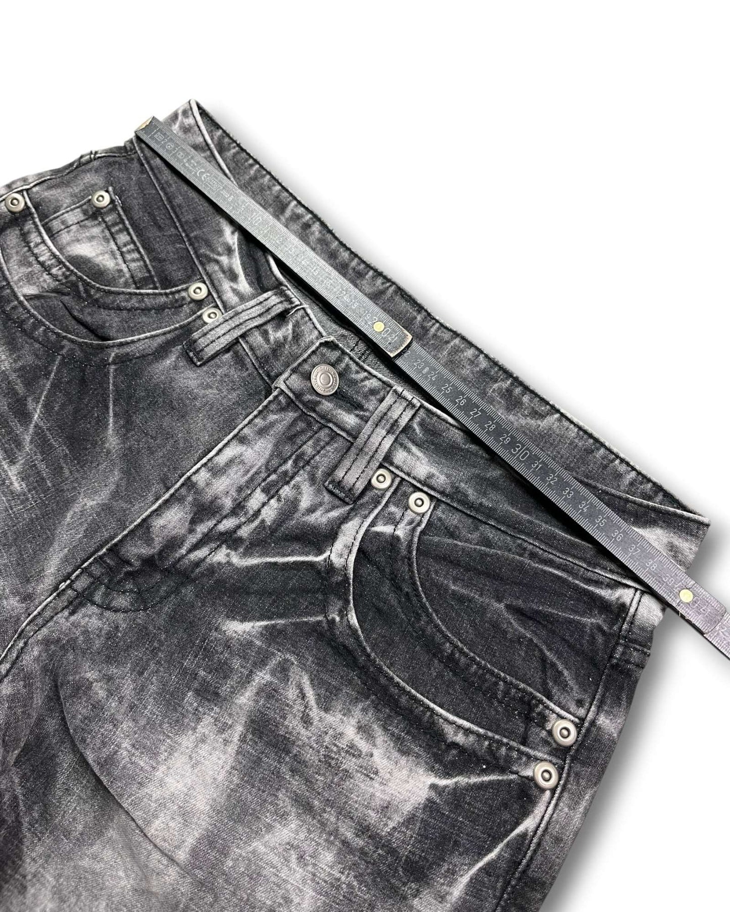 2000's Big Group Straight Japanese Jeans *rare 30x32 (M)