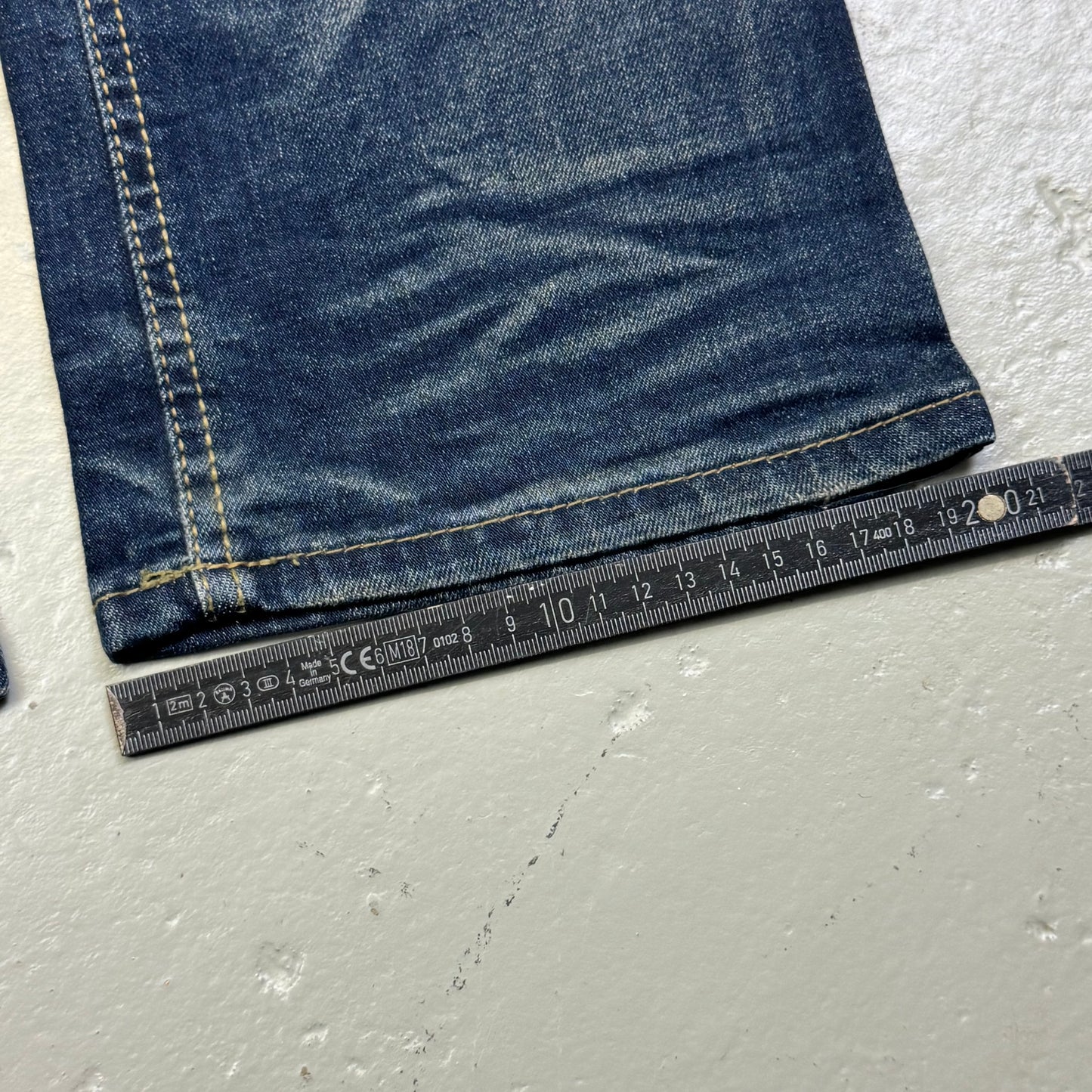2000‘s Lolita by Concert Club Japanese Low Waist Jeans Women‘s *very rare (Size 27)