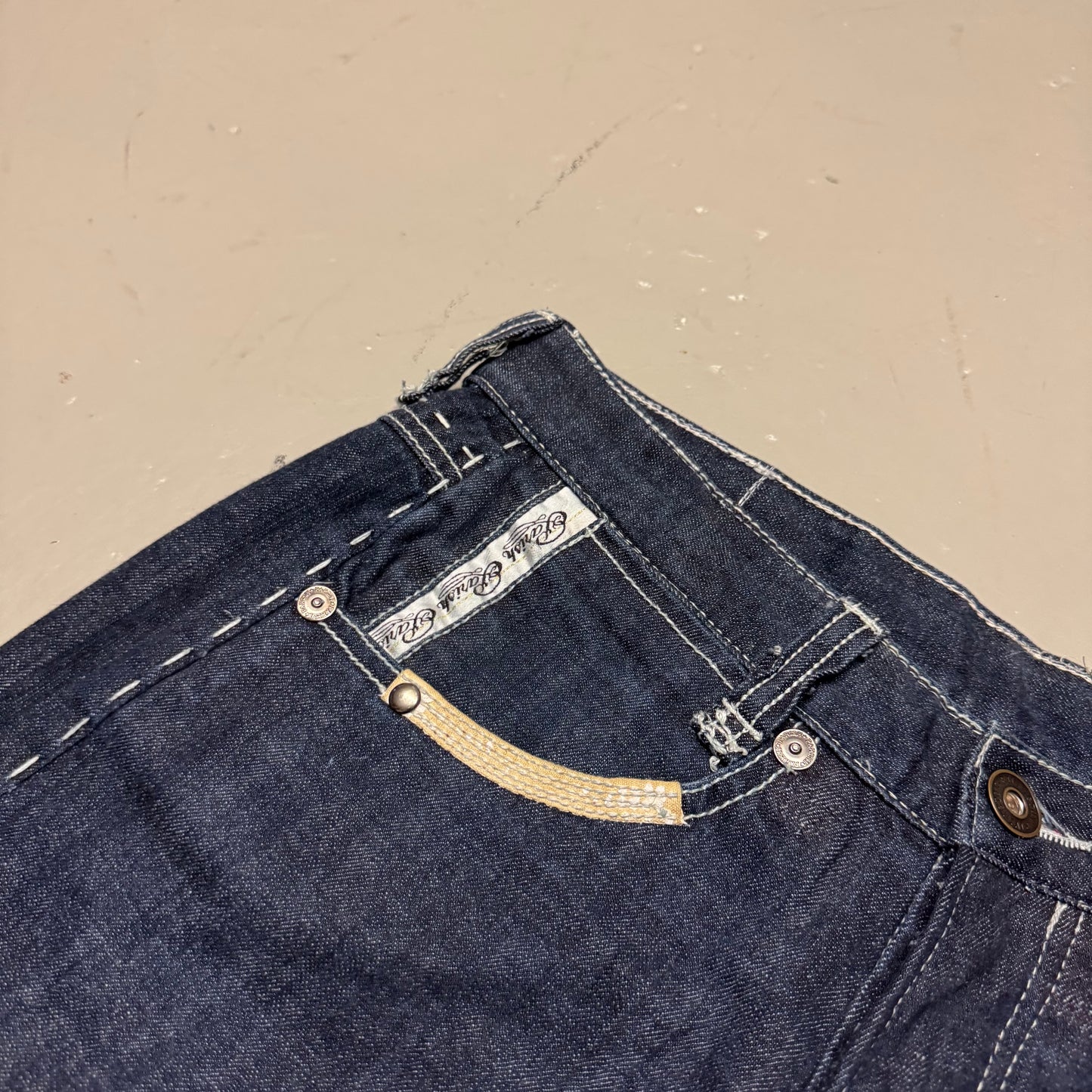 2000‘s Parish Hip Hop Shorts/Jorts *rare (W32)