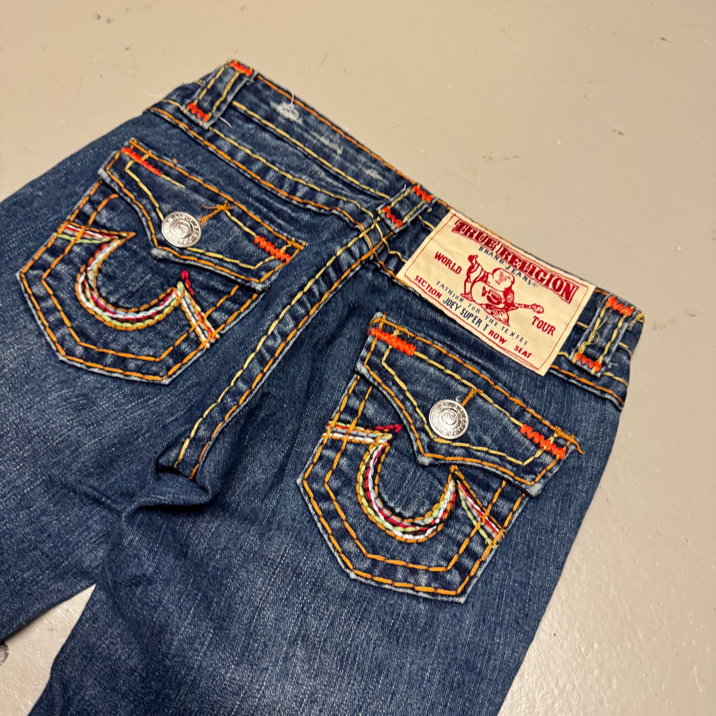 2000‘s True Religion Low Waist/Flared Jeans Women‘s (S)