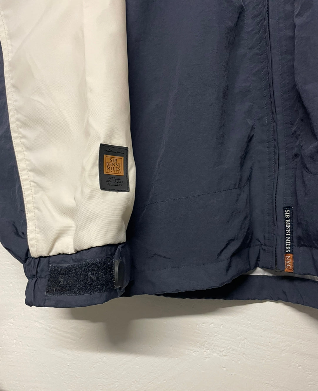 Sir Benni Miles Jacke (M)