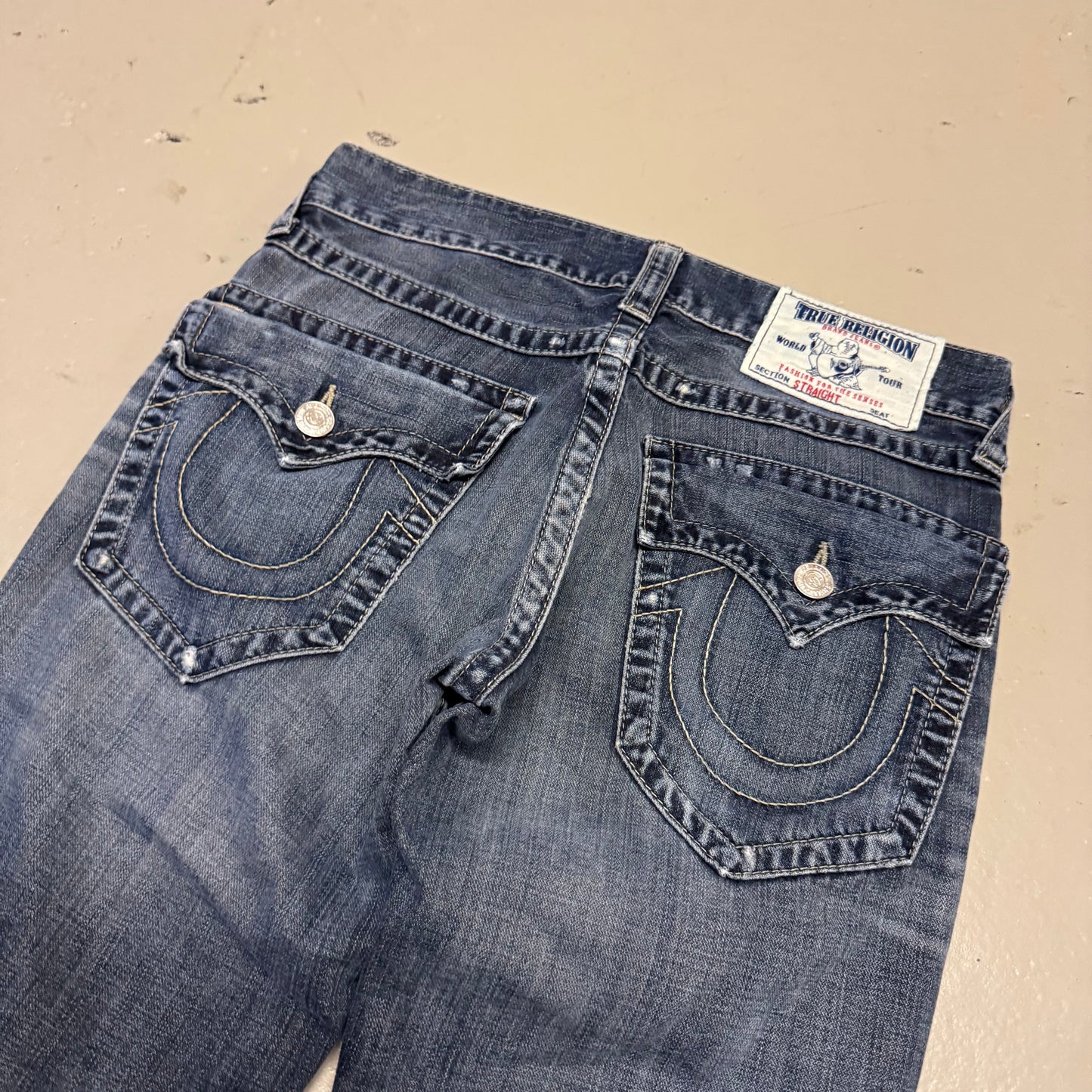 2000‘s True Religion Straight Jeans 30x29