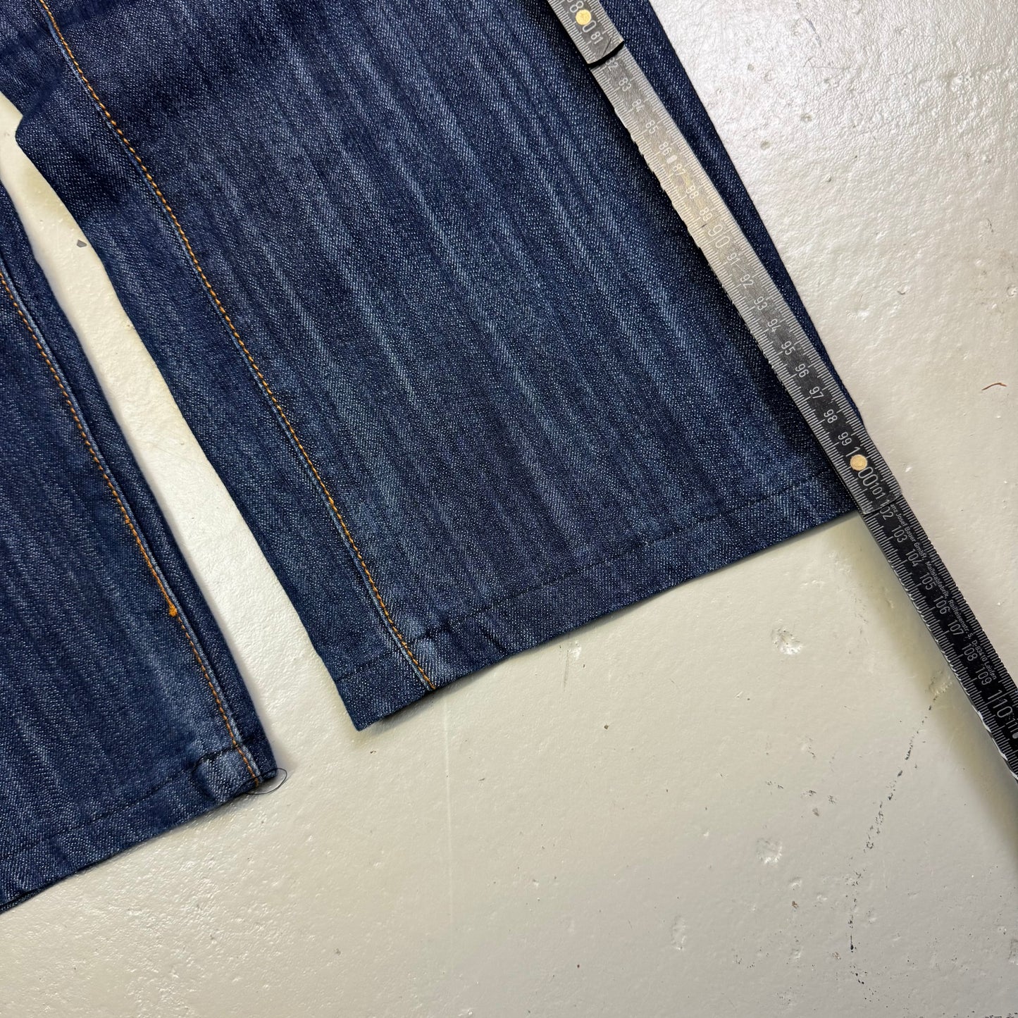 2000’s CLD Japanese Baggy Jeans *rare 32x30