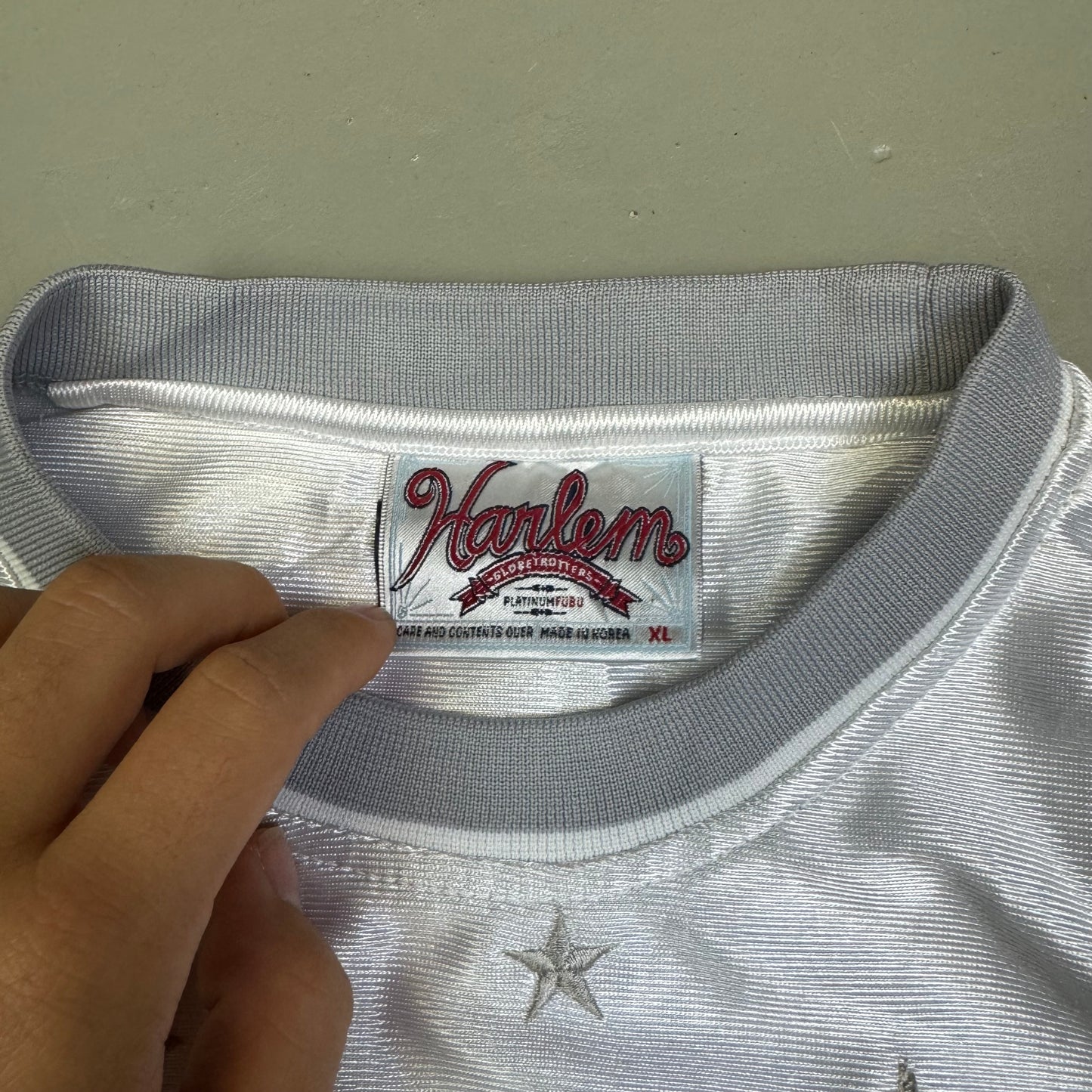 1990’s Fubu Platinum Harlem Globetrotters “Curly” Shirt *very rare (XL)