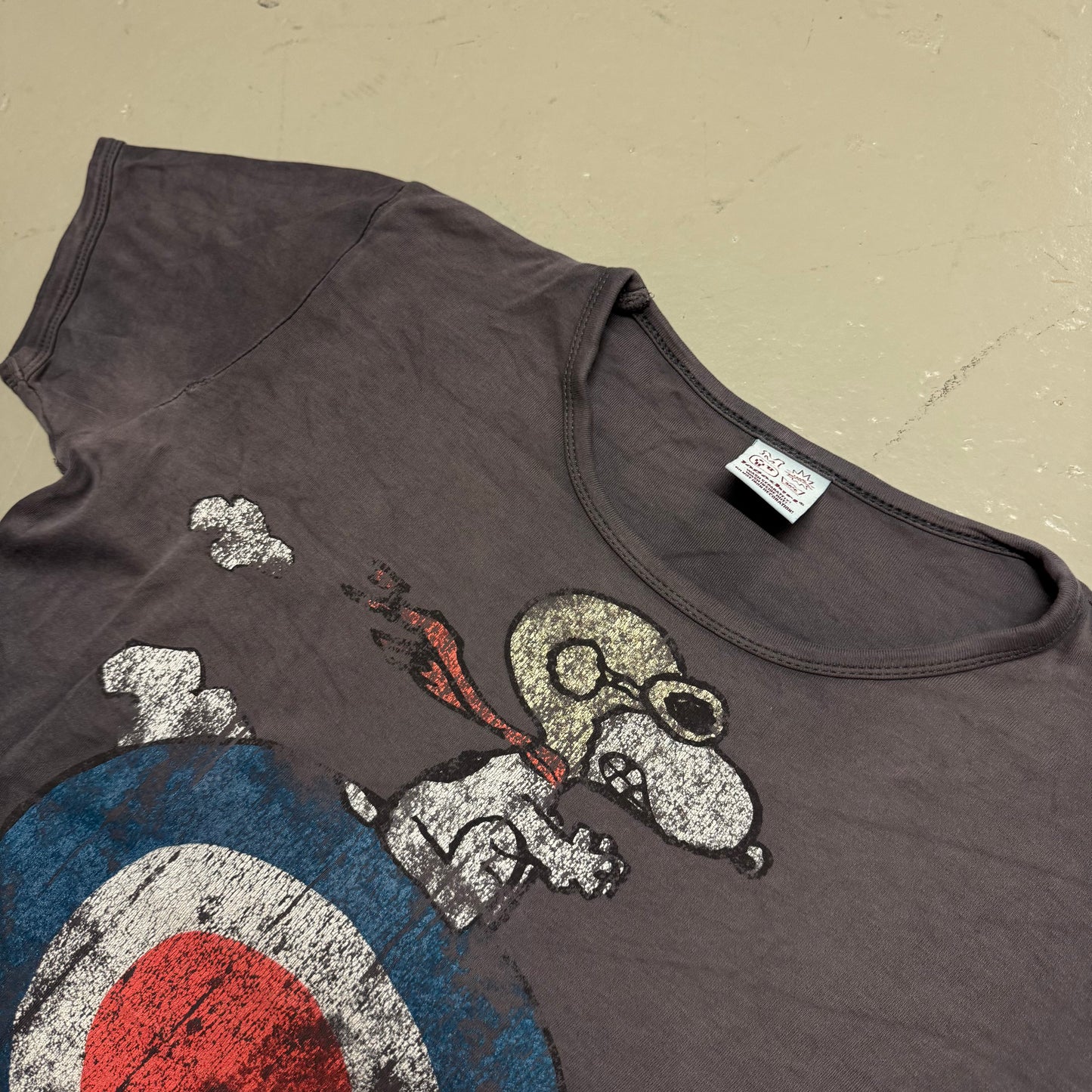 2000‘s Snoopy Slim Tee Shirt *rare (S)