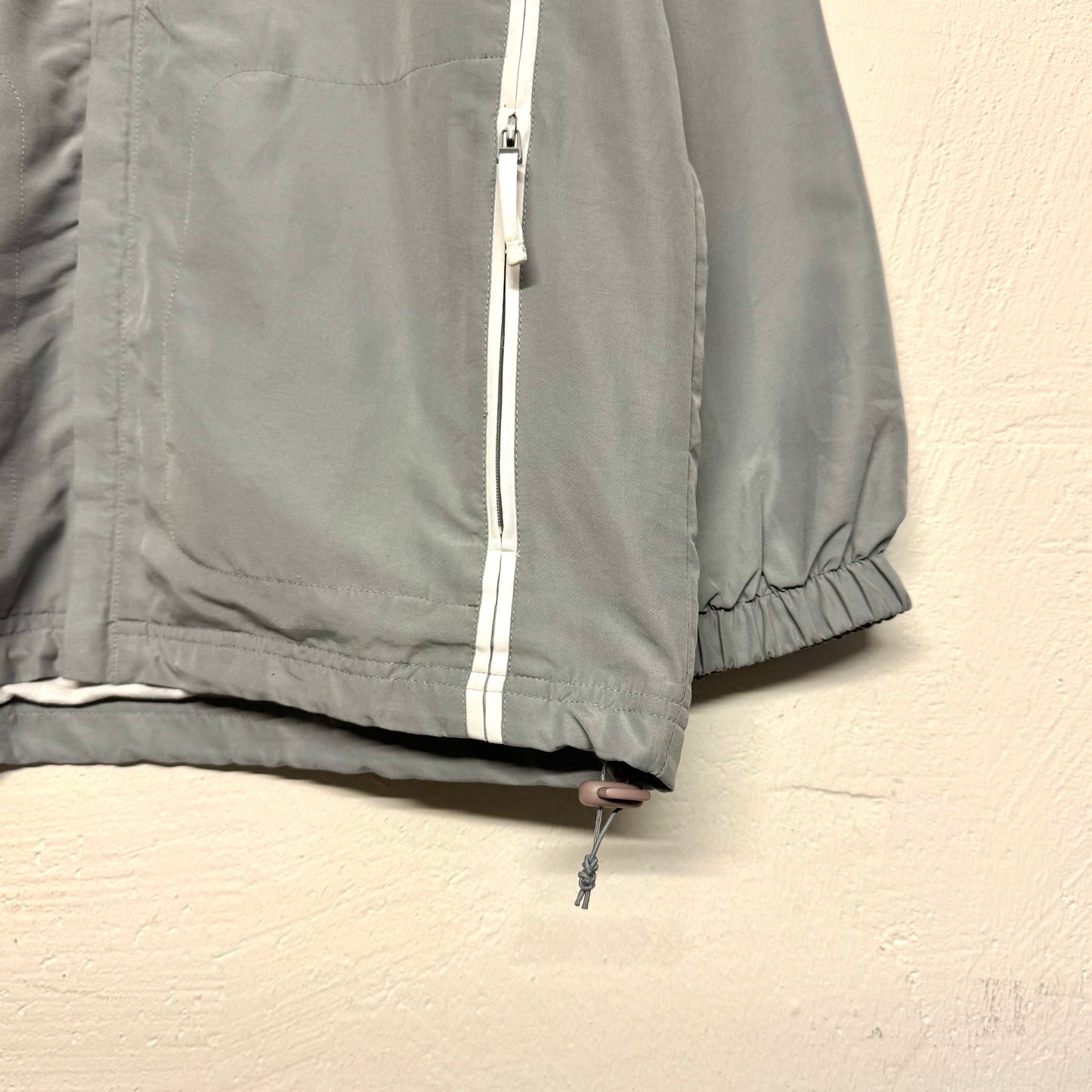 2000‘s Reebok Track Jacket *rare (XS)