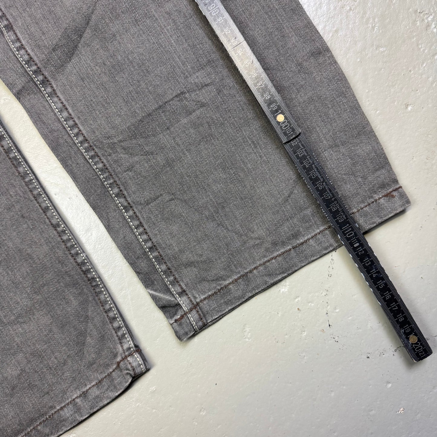 2000’s Stockton Japanese Baggy Jeans *rare 32x34