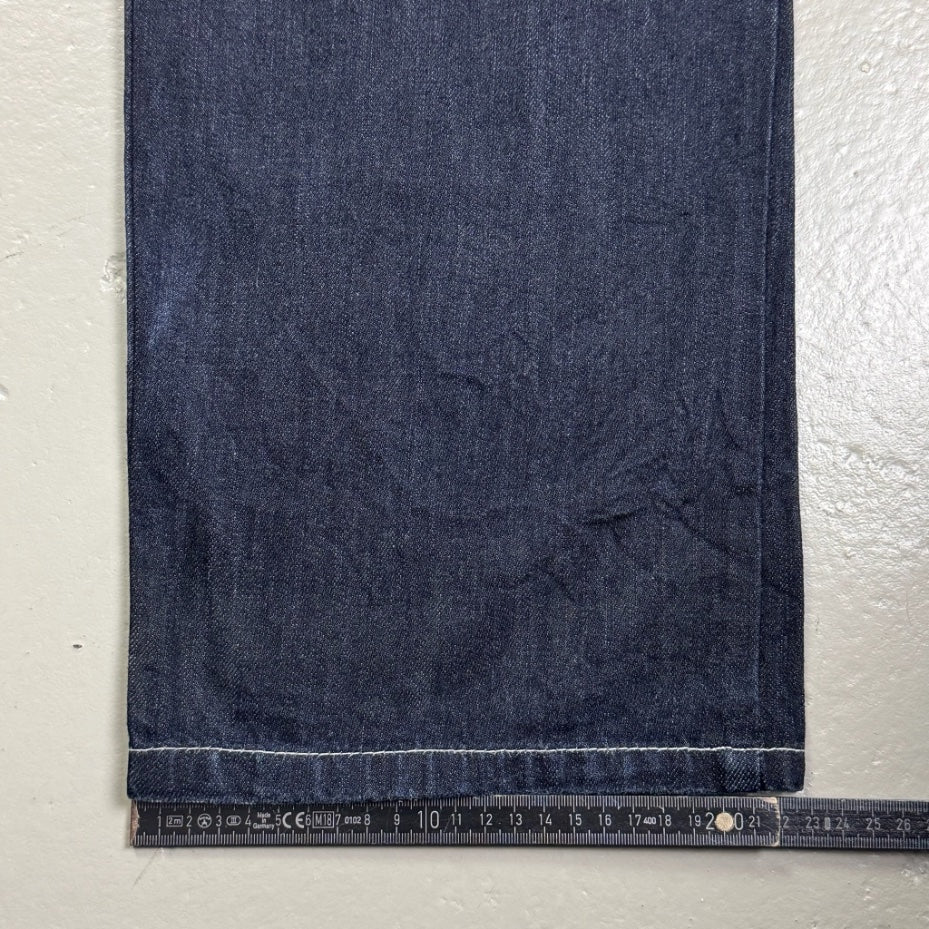 2000’s Winjen Japanese Baggy/Straight Jeans *rare 30x32