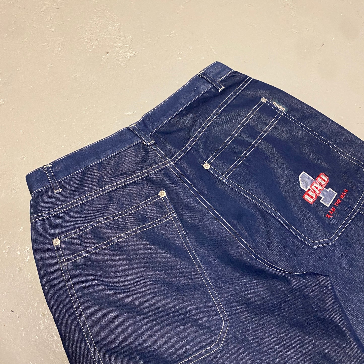 2000‘s Alpha Shorts/Jorts (W29)