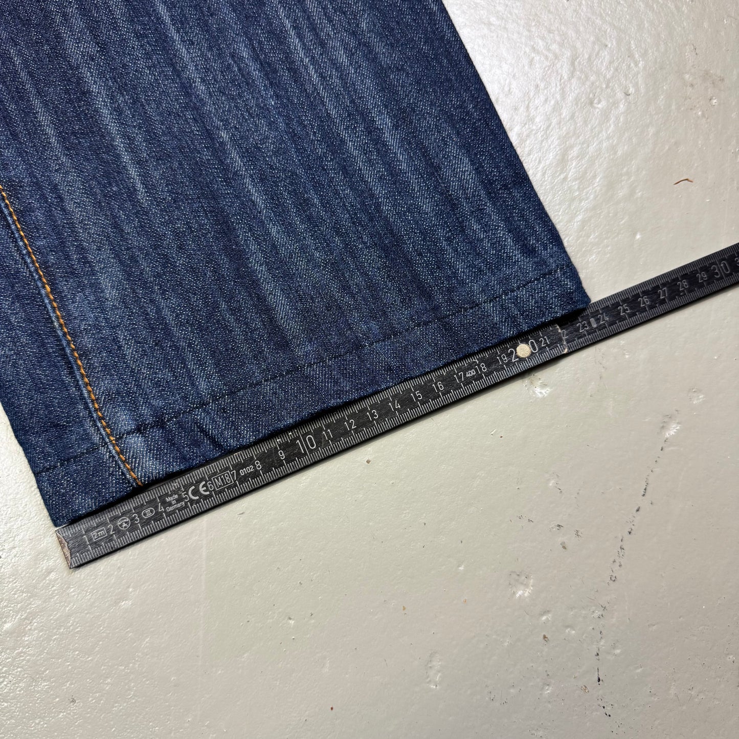 2000’s CLD Japanese Baggy Jeans *rare 32x30