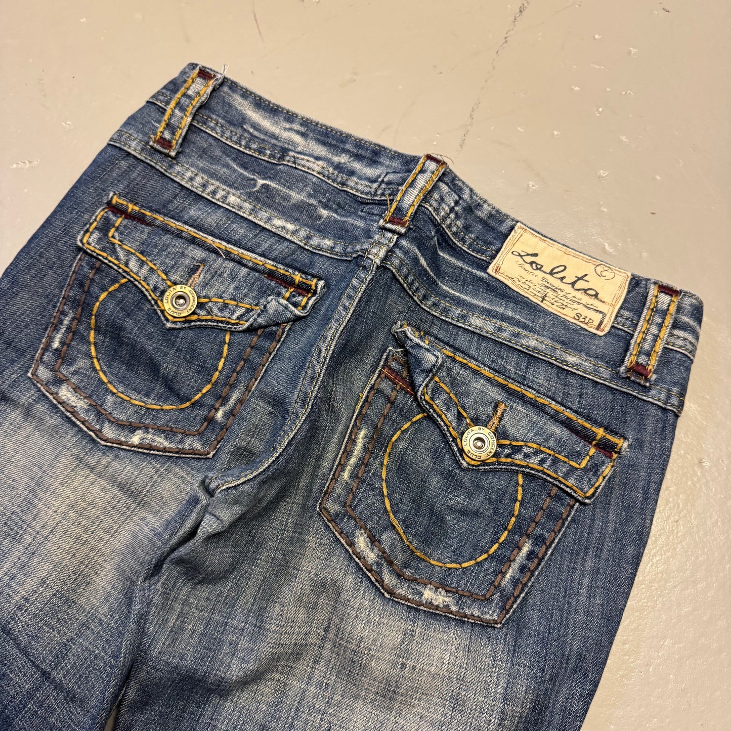 2000‘s Lolita Low Waist Faded Bootcut Jeans *sehr selten 31x26